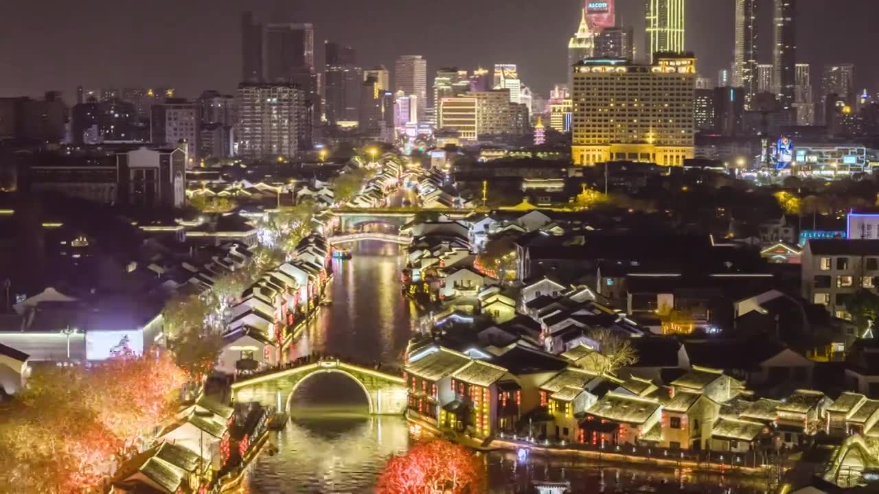 延时-无锡清名桥古运河景区夜景航拍视频素材画面1