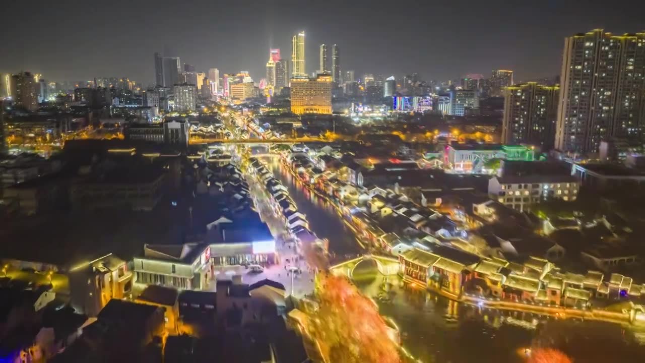 延时-无锡清名桥古运河景区夜景航拍视频素材画面1