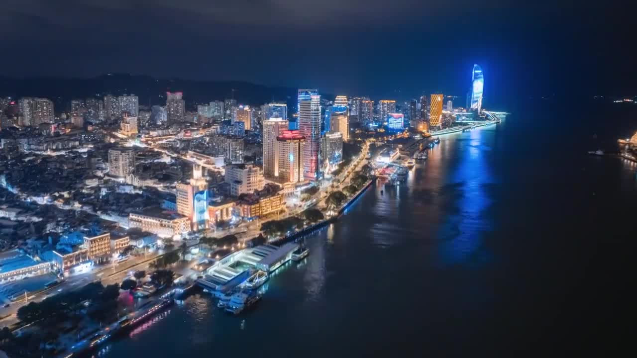 厦门鼓浪屿双子塔鹭江道航拍延时合集视频素材画面3