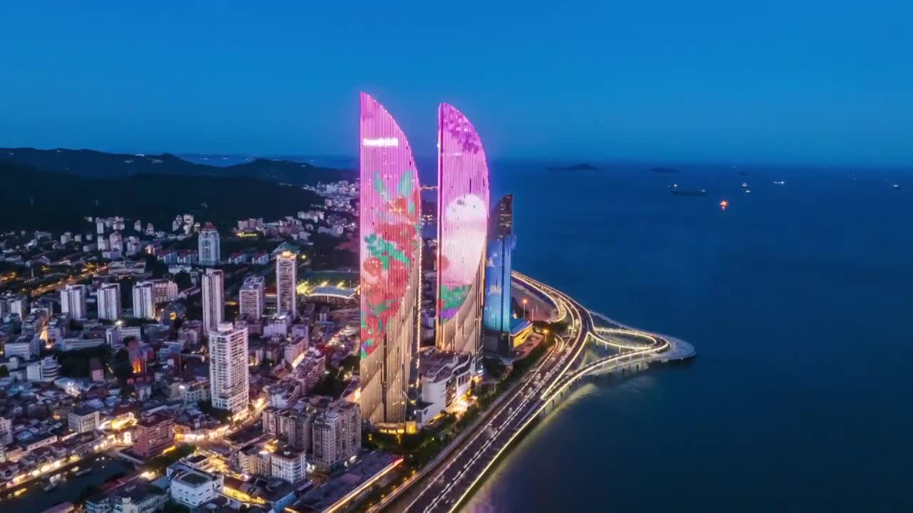 厦门双子塔鼓浪屿鹭江道航拍延时合集视频素材画面3