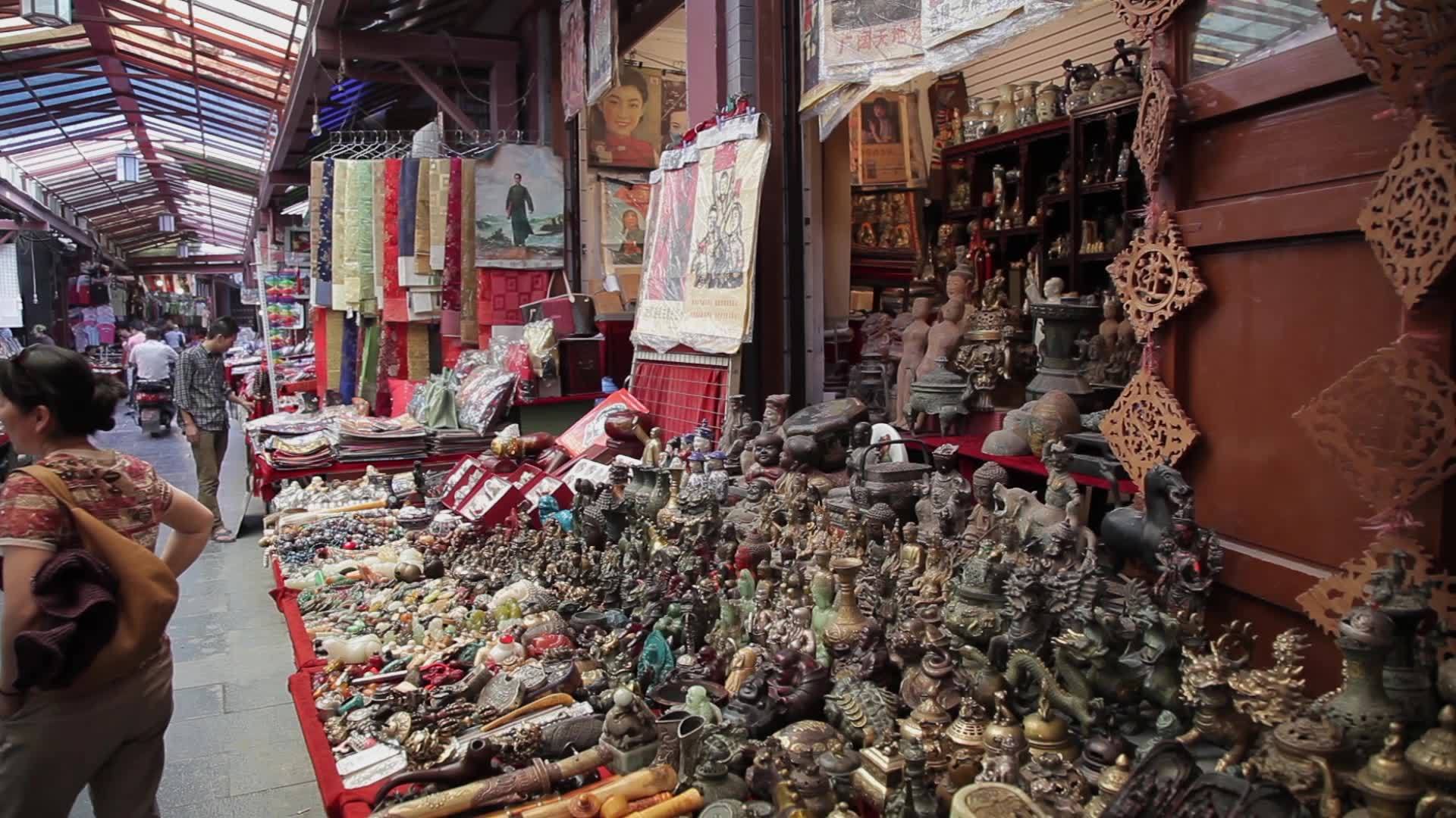 西安回民街旅游市场视频素材画面1