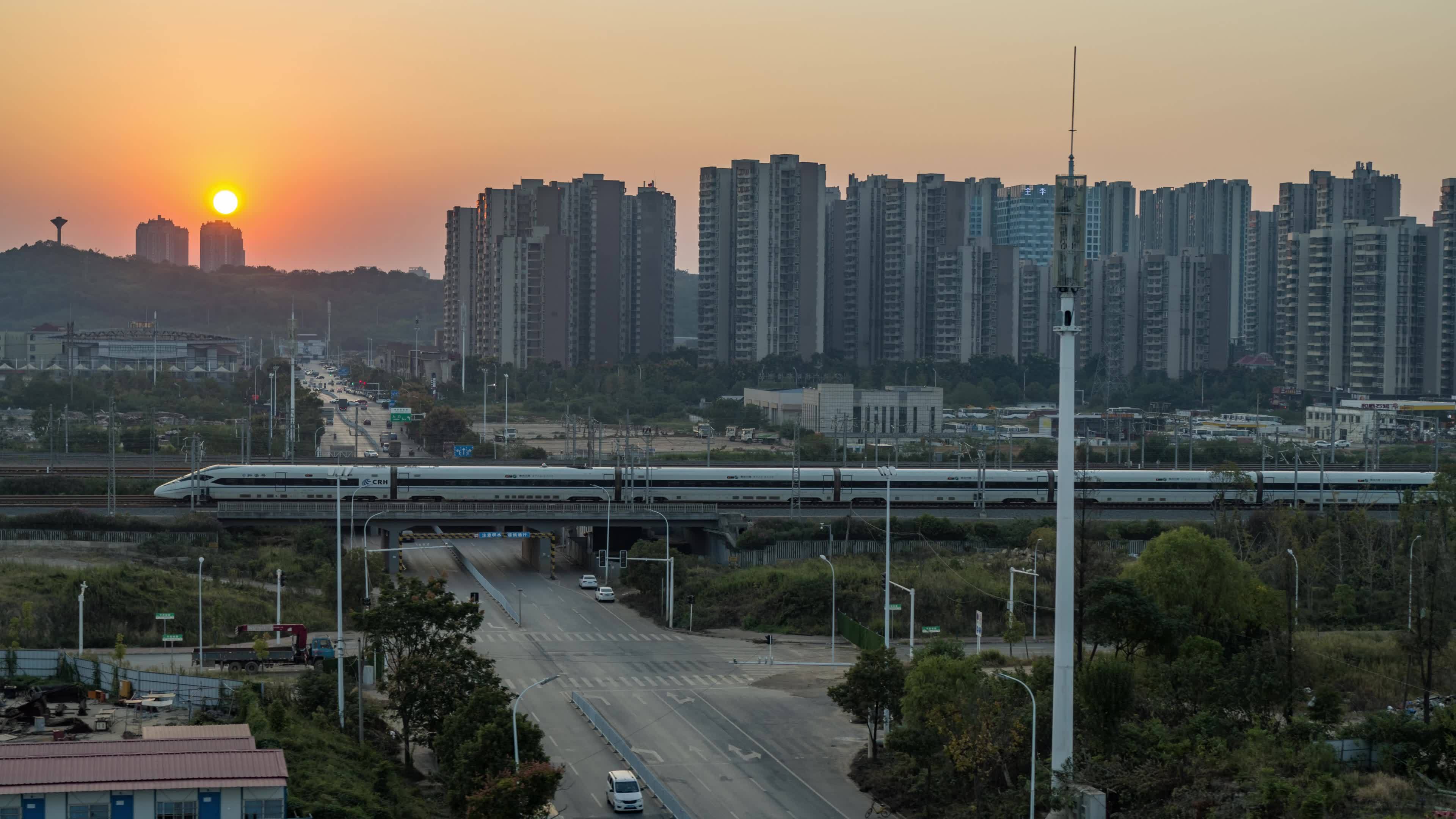 高速铁路京广线长沙高铁站视频素材画面2