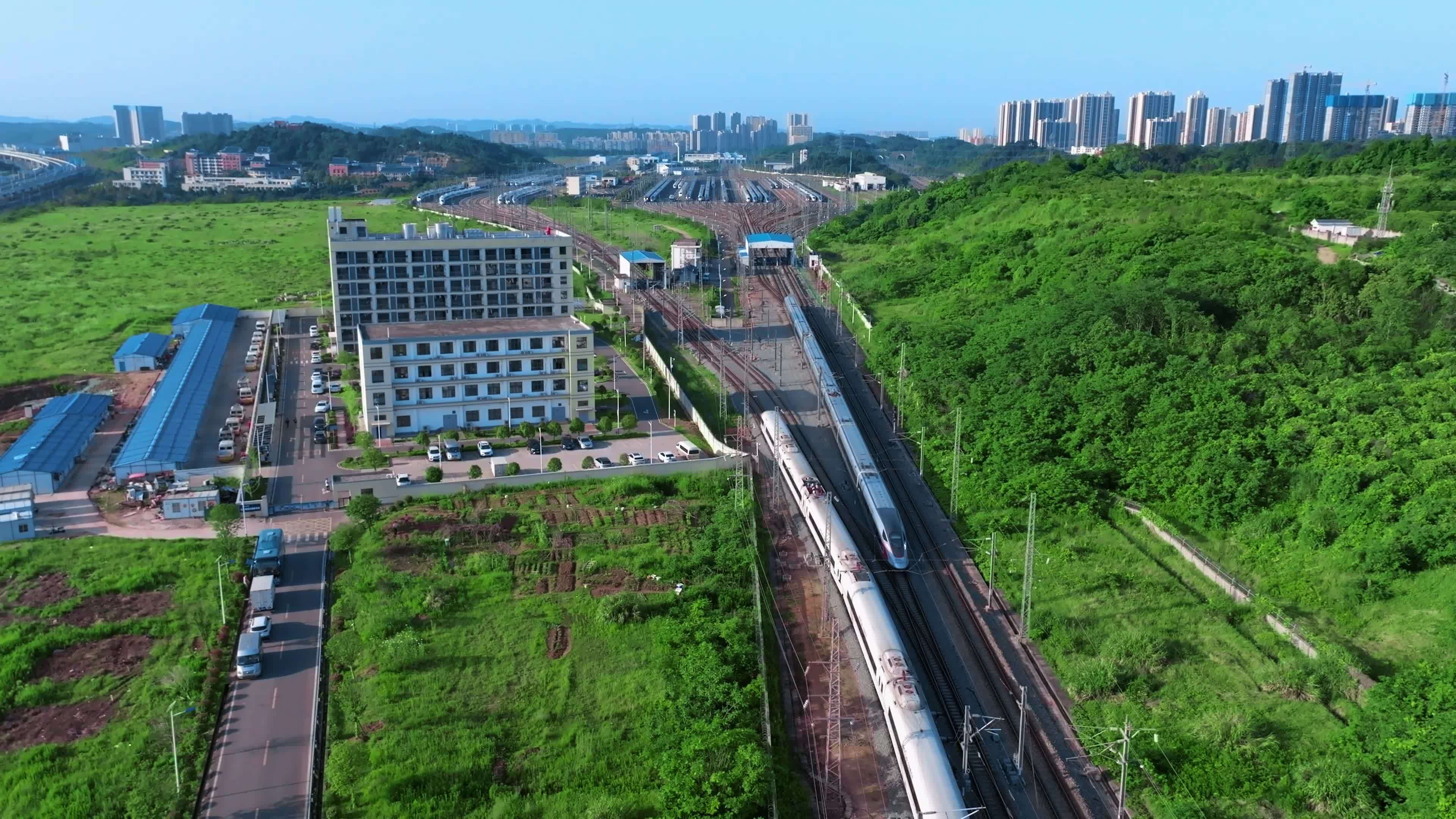 长沙高铁南站（高铁一体化维修基地）视频素材画面2
