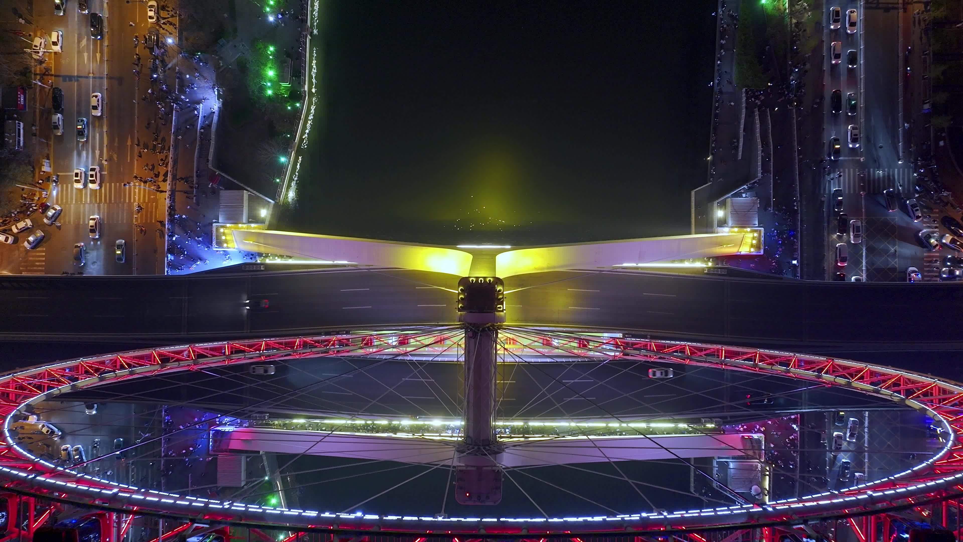 天津之眼夜景航拍海河游船视频素材画面1
