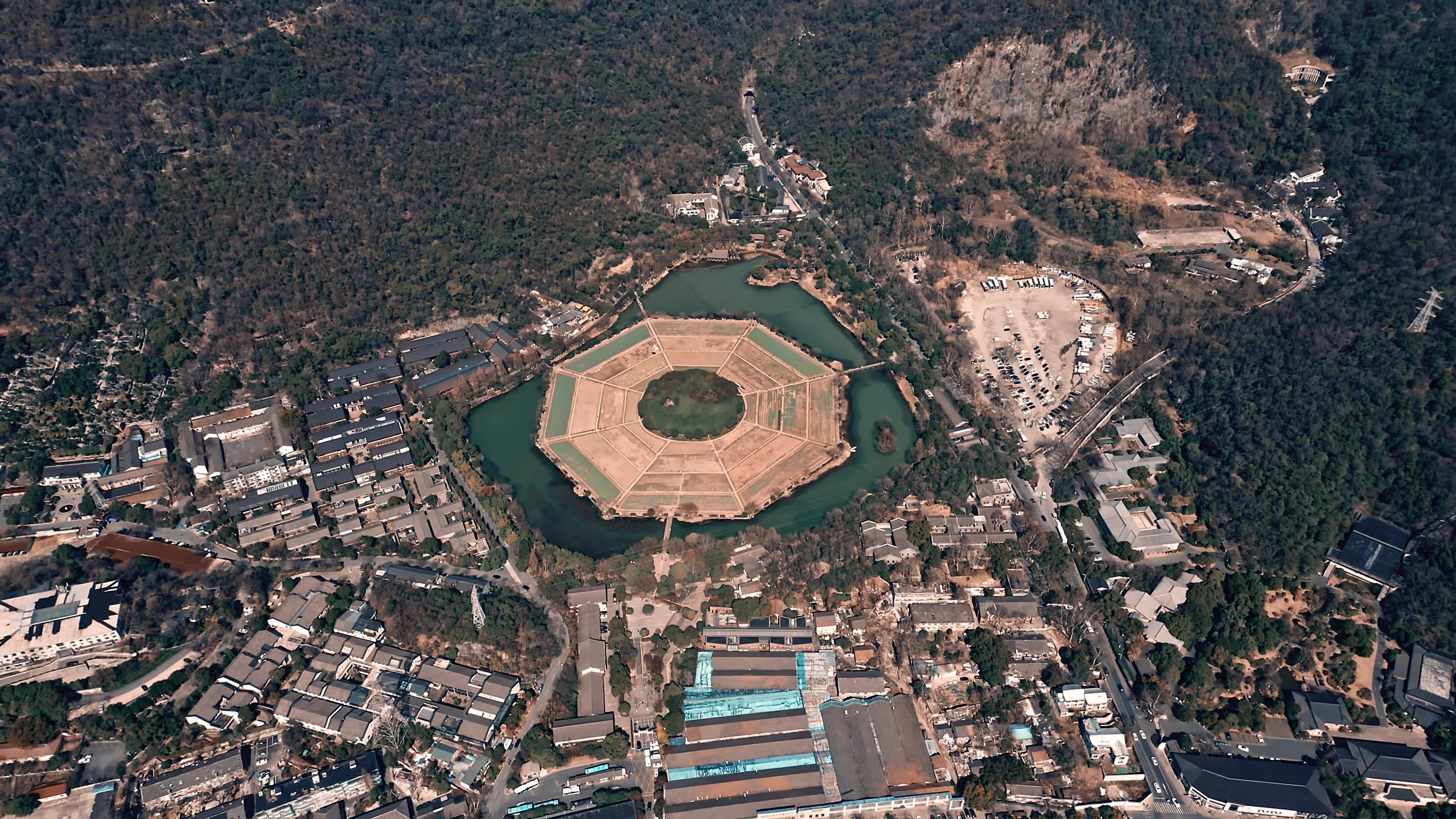 杭州八卦田景区4k航拍视频素材画面4