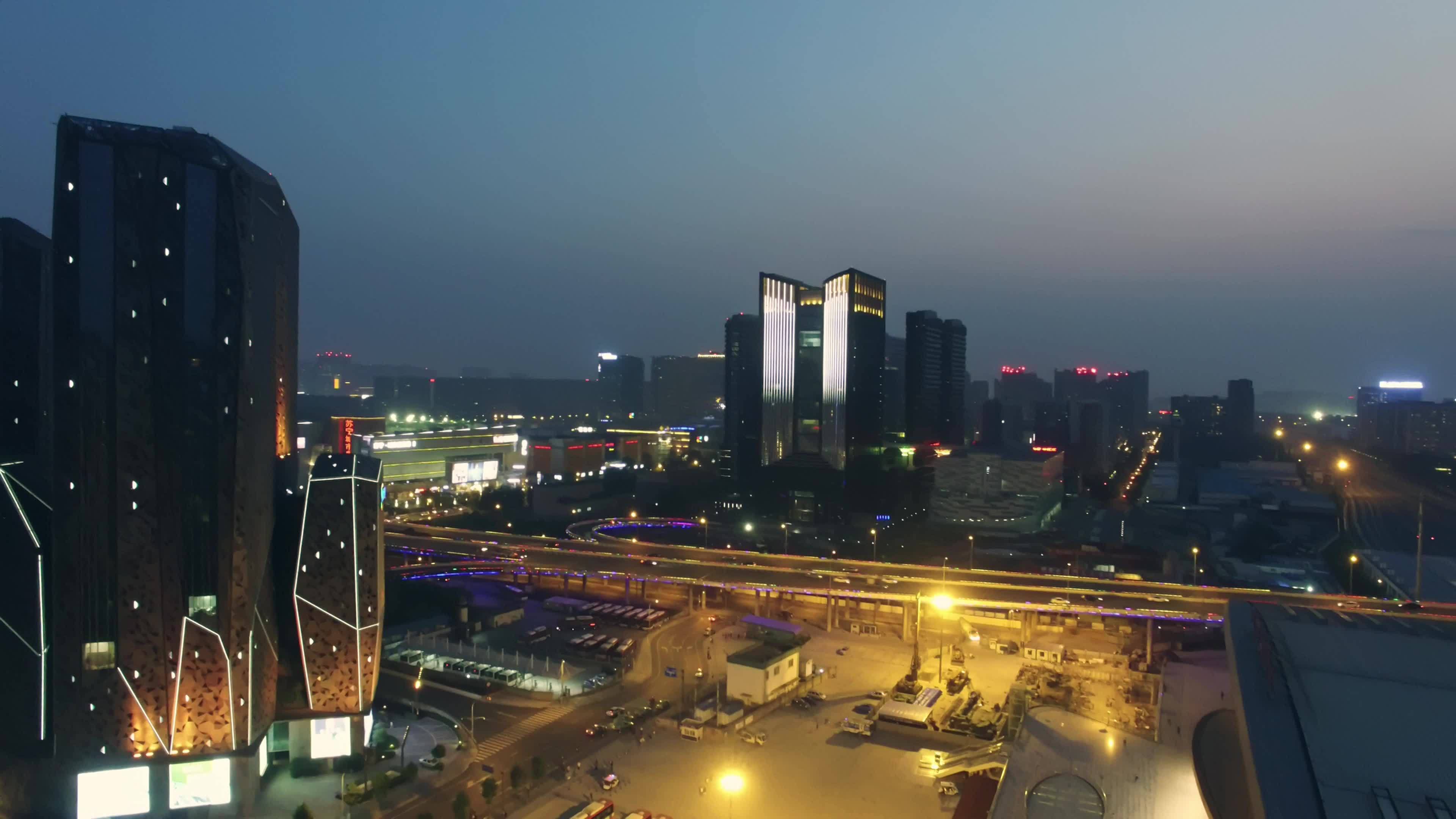 成都火车南站天府立交夜景航拍视频素材画面1