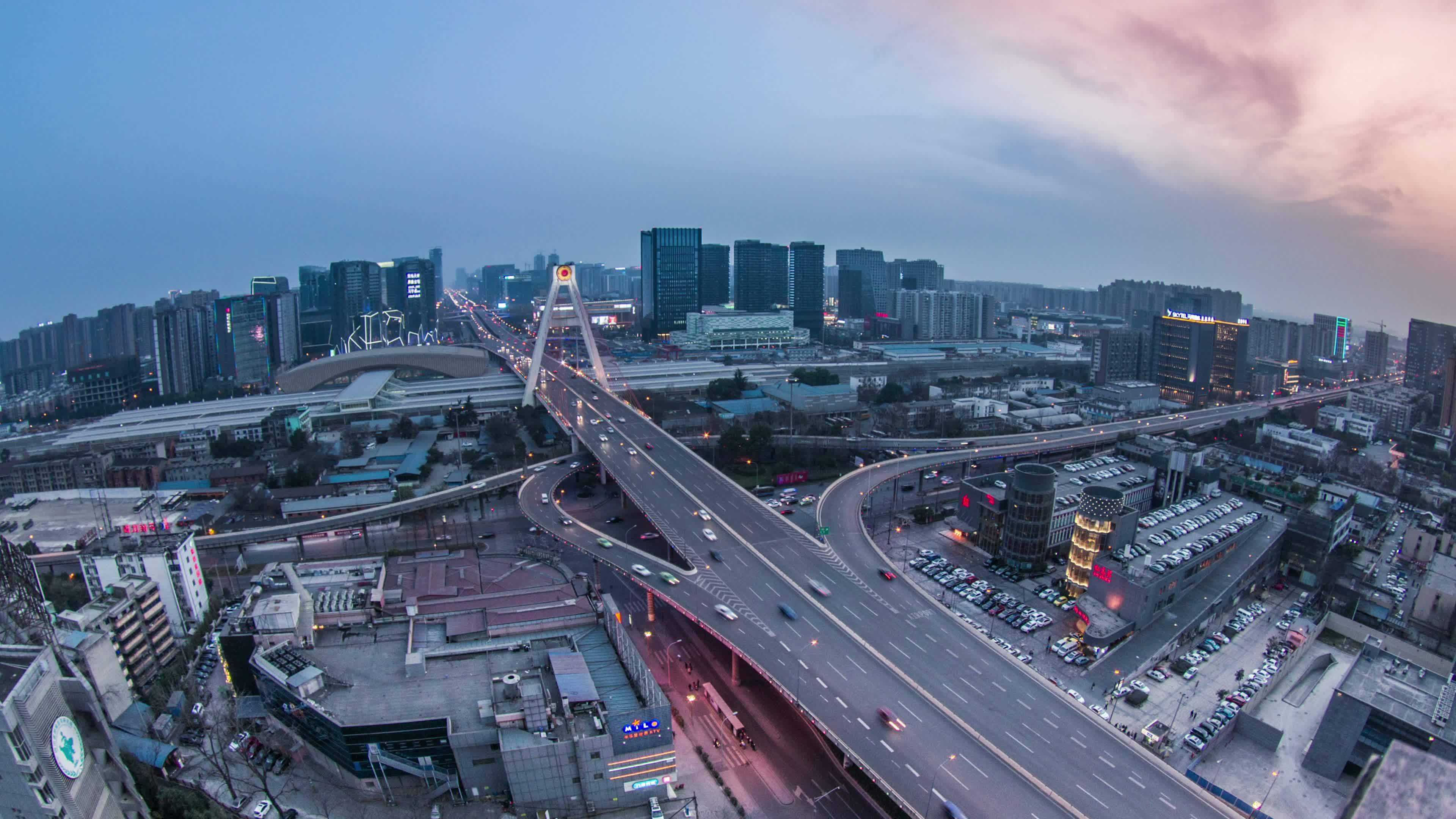 成都天府立交桥夜景延时视频素材画面4