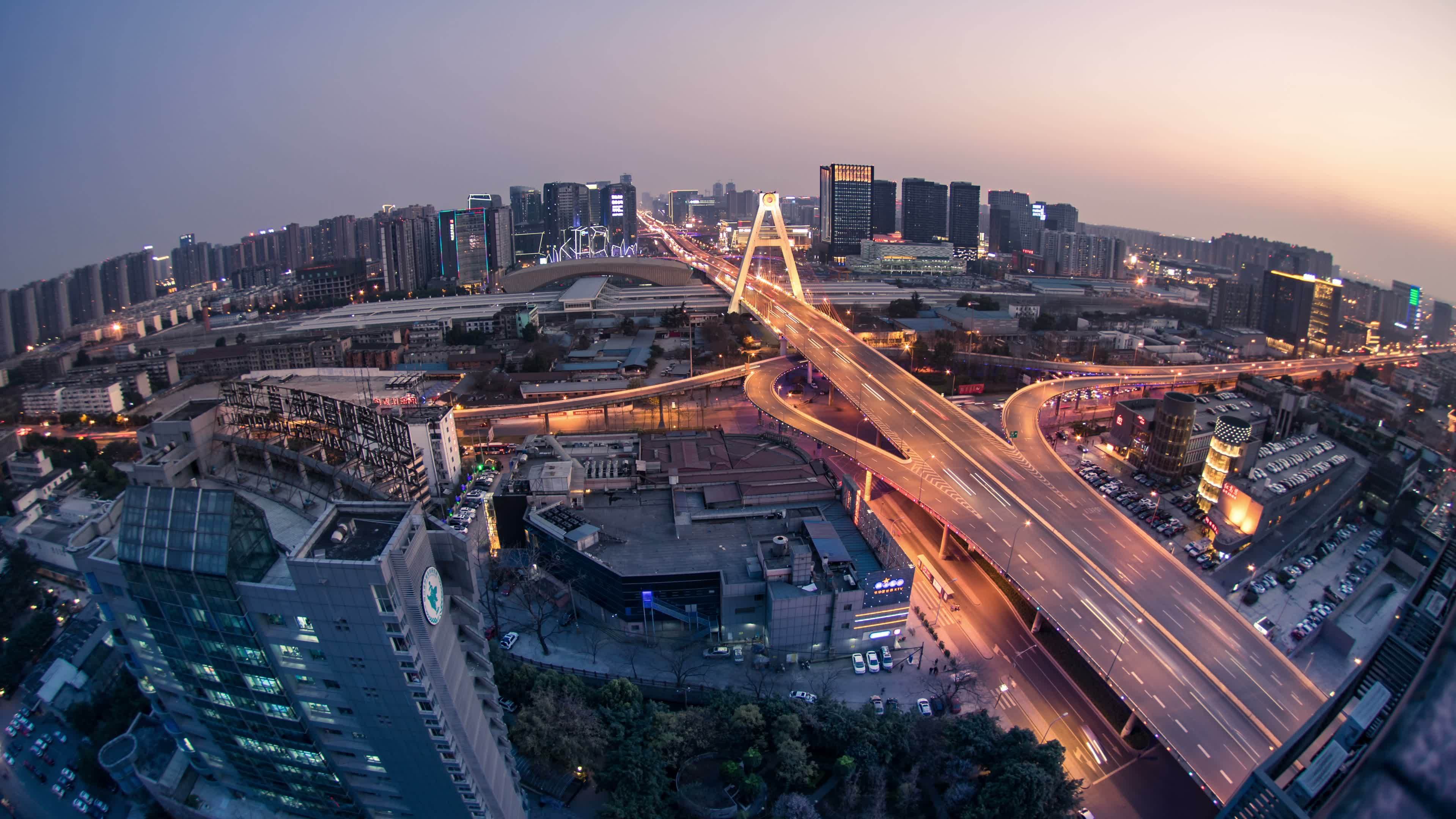 成都天府立交桥夜景延时视频素材画面1