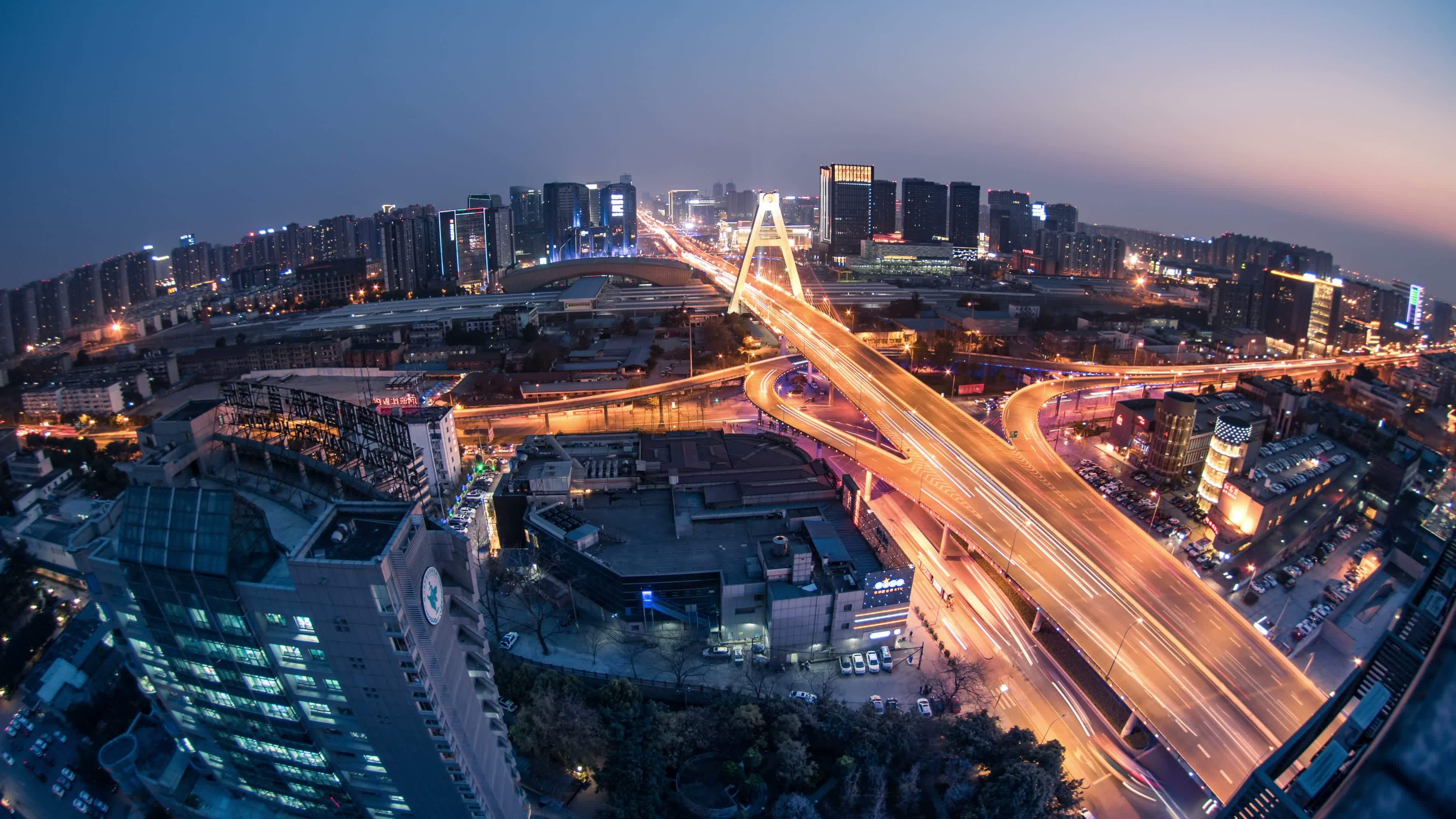 成都天府立交桥夜景延时视频素材画面4