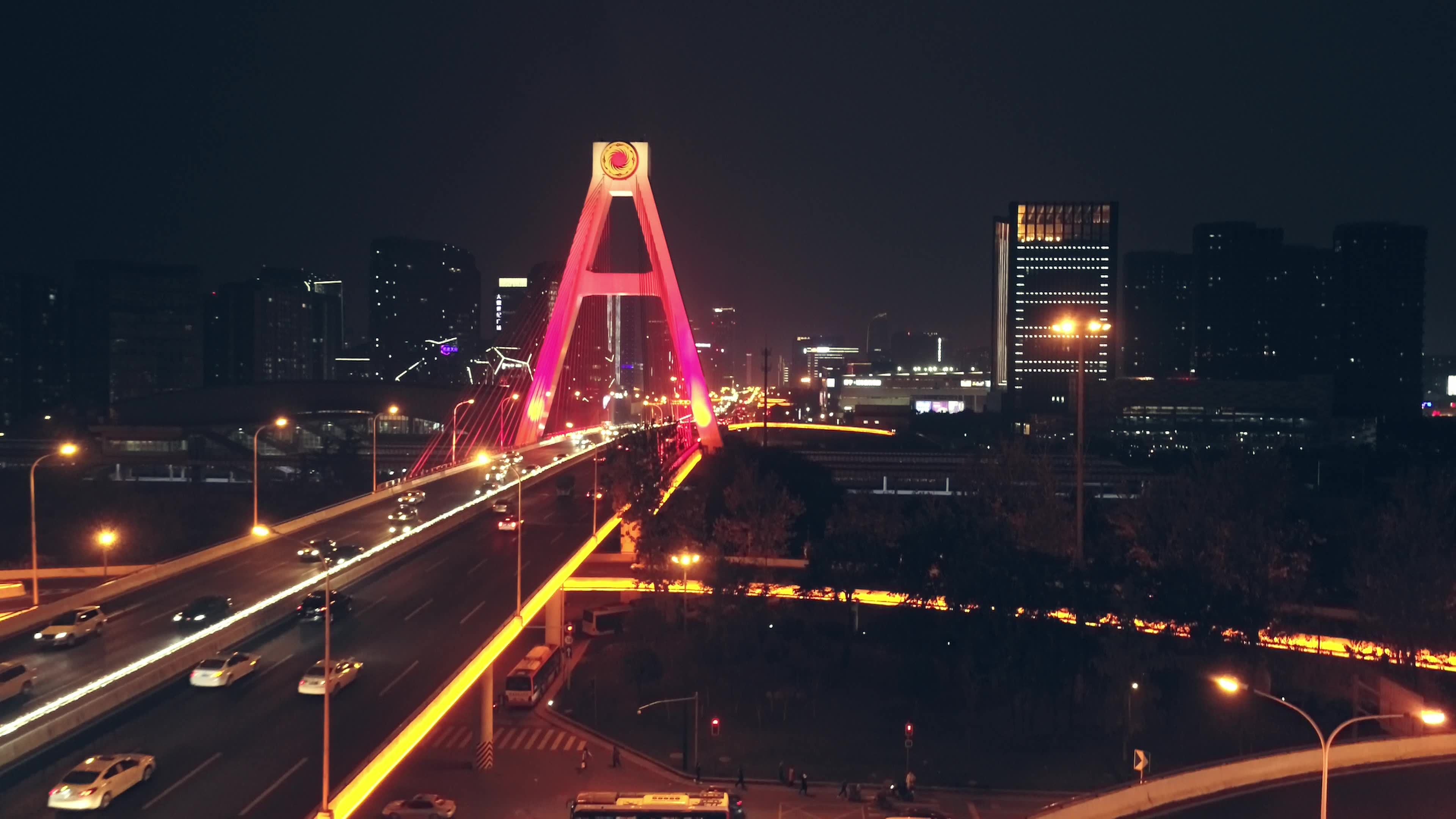 成都天府立交桥夜景航拍视频素材画面4