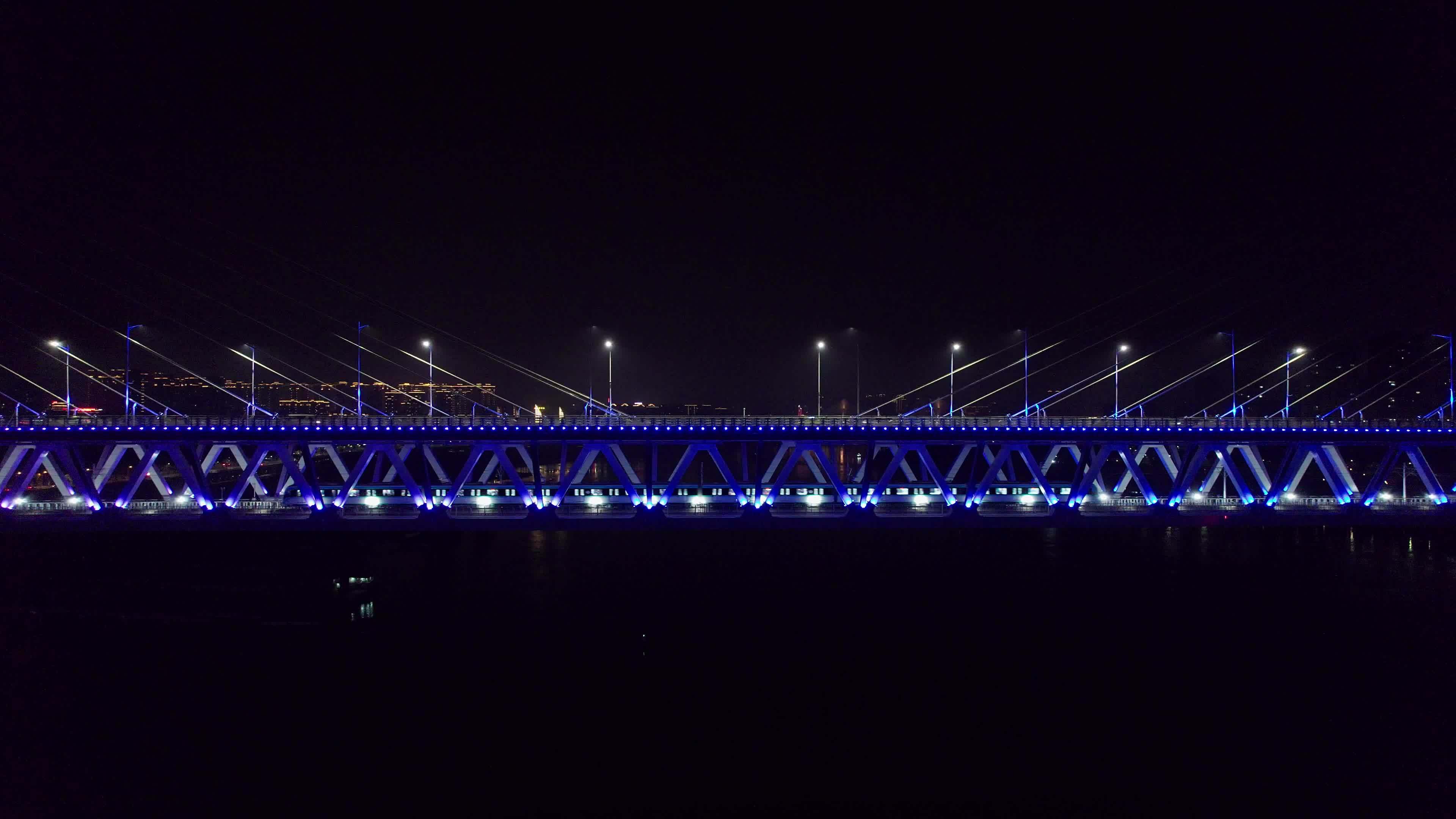 白居寺大桥夜景航拍【4K】视频素材画面4