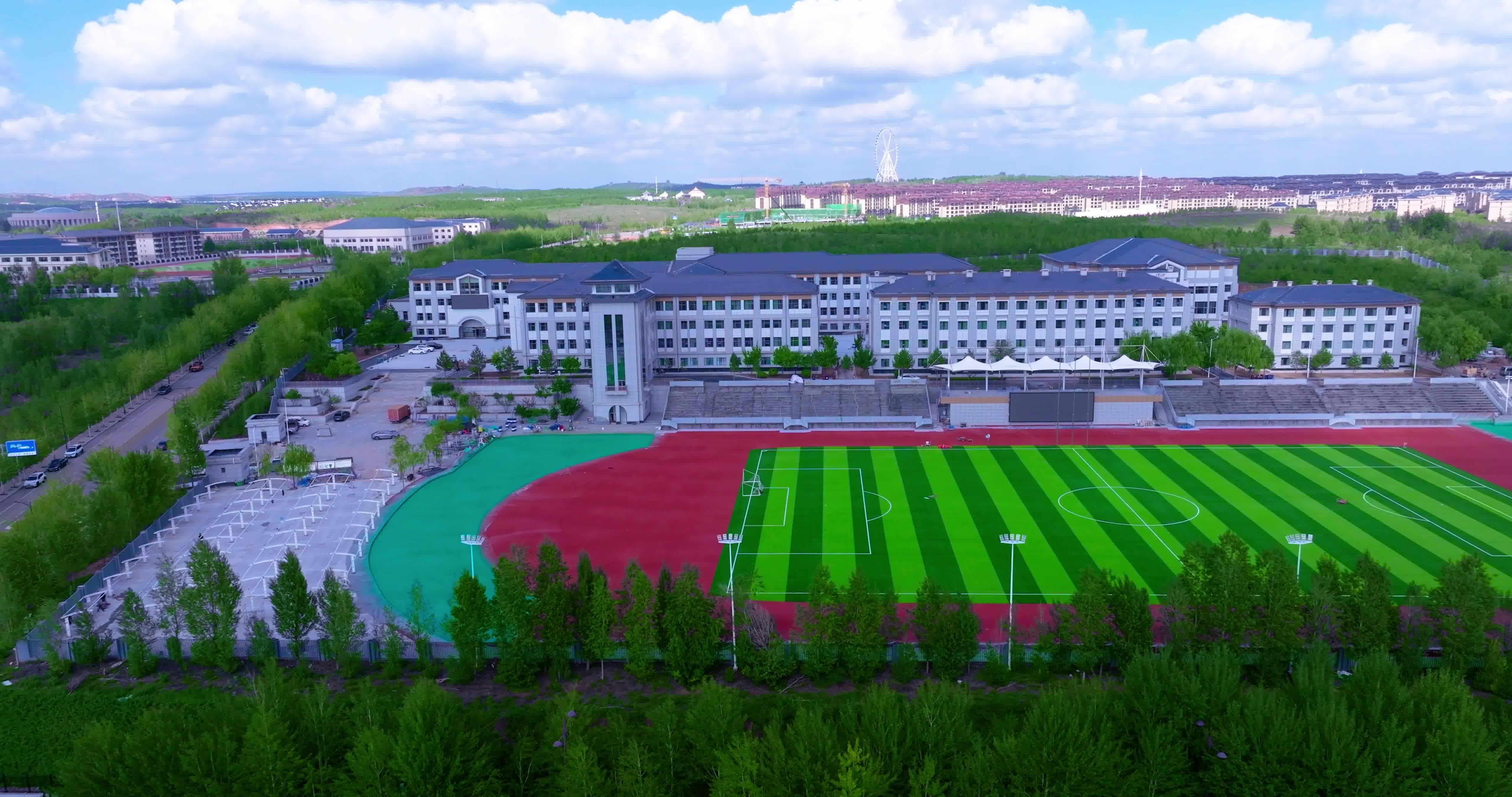 康巴什第一中学北校区视频素材画面3