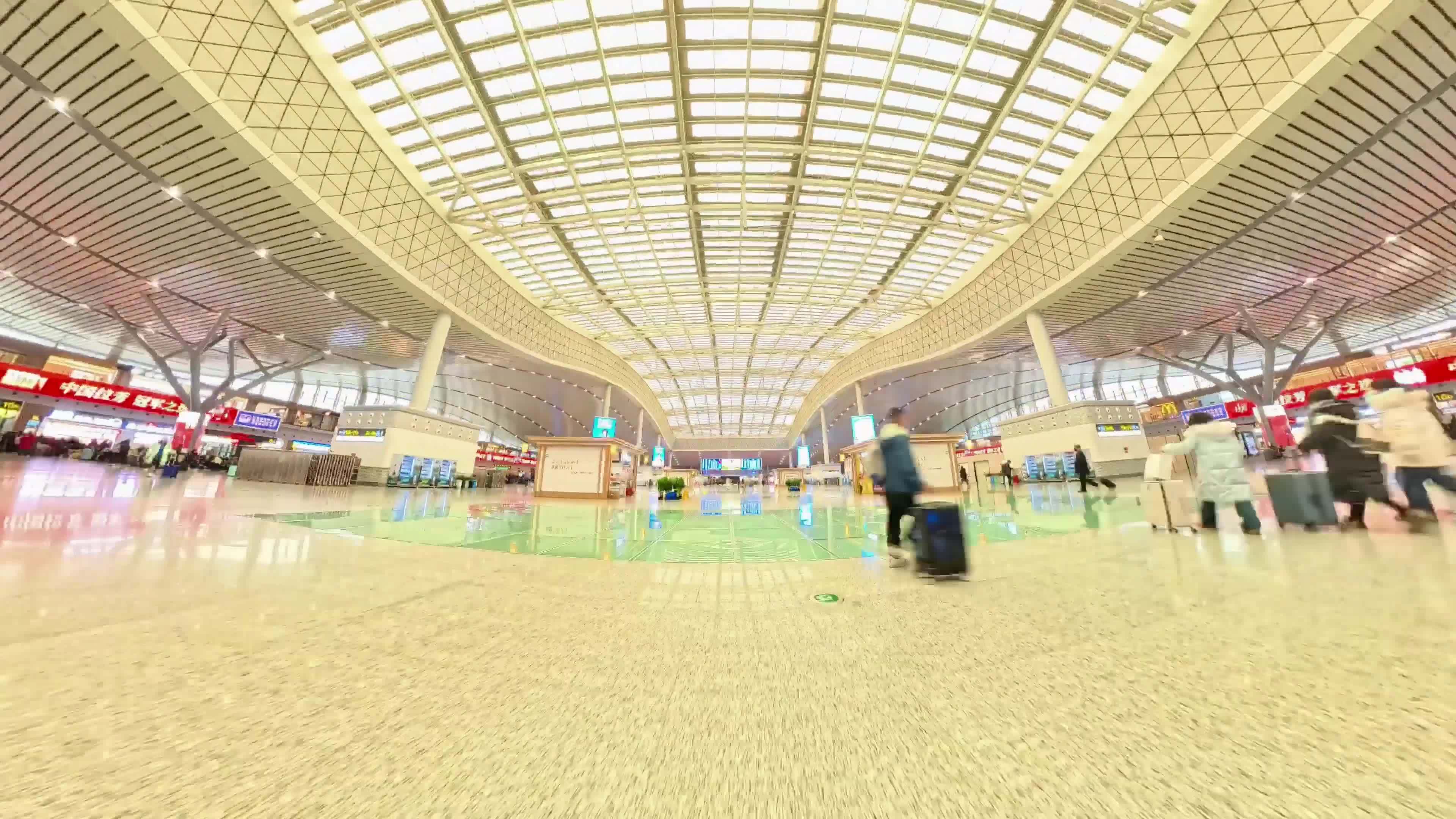 长沙南站候车室移动延时视频素材画面1