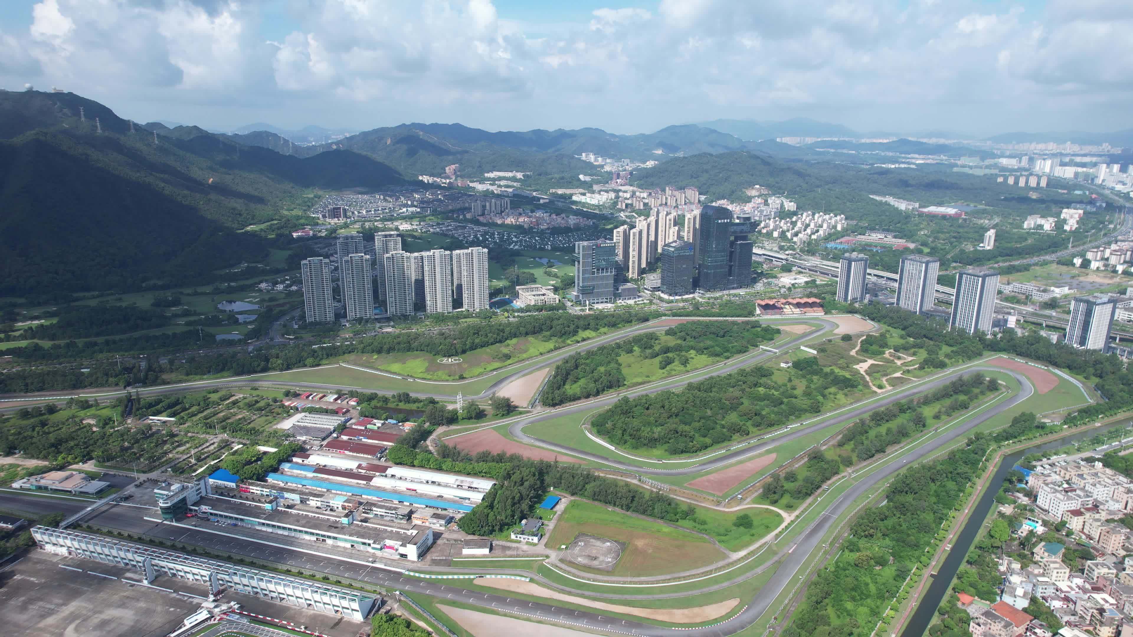 珠海国际赛车场4K大景航拍视频素材画面2