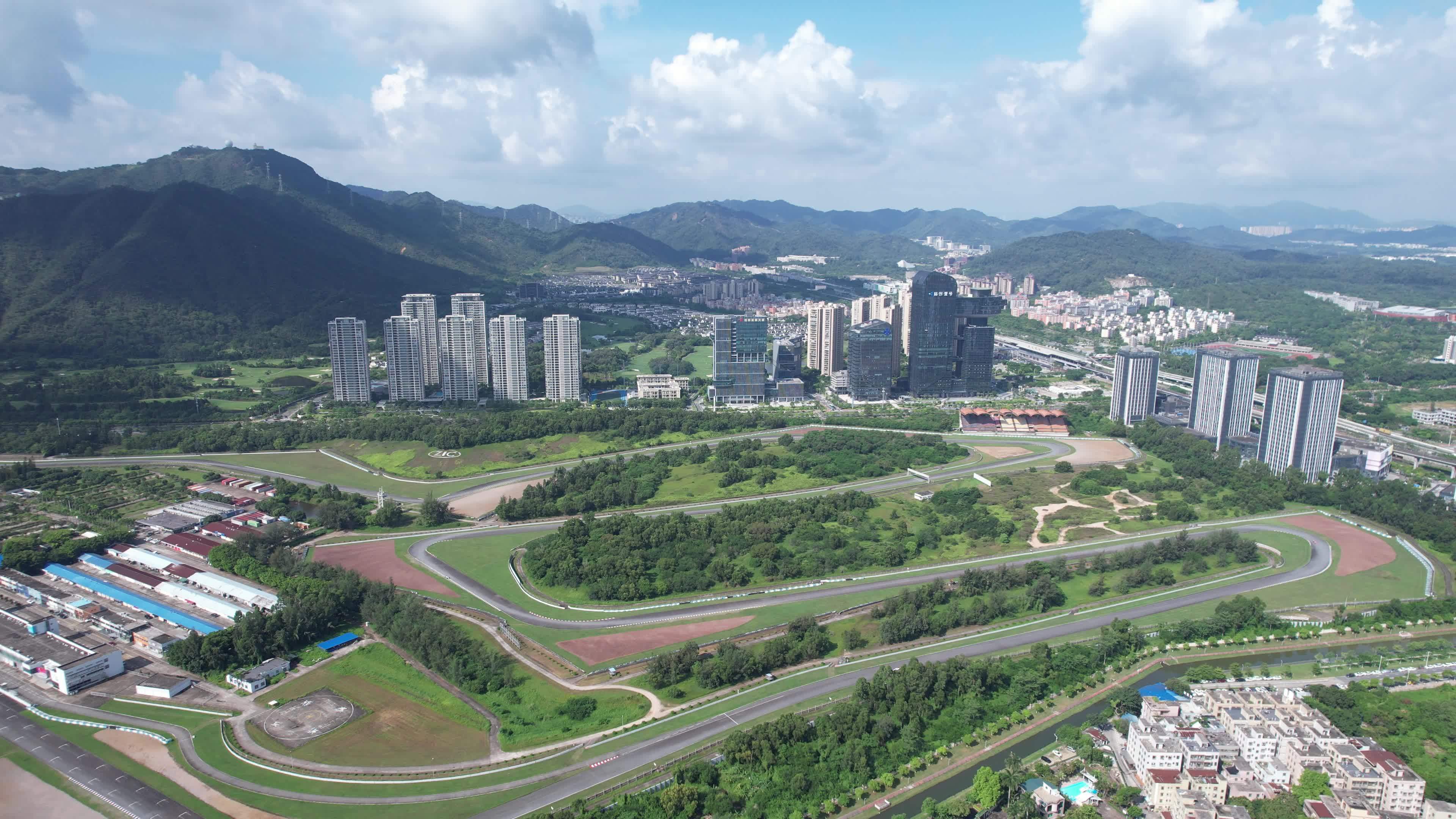 珠海国际赛车场4K大景航拍视频素材画面1