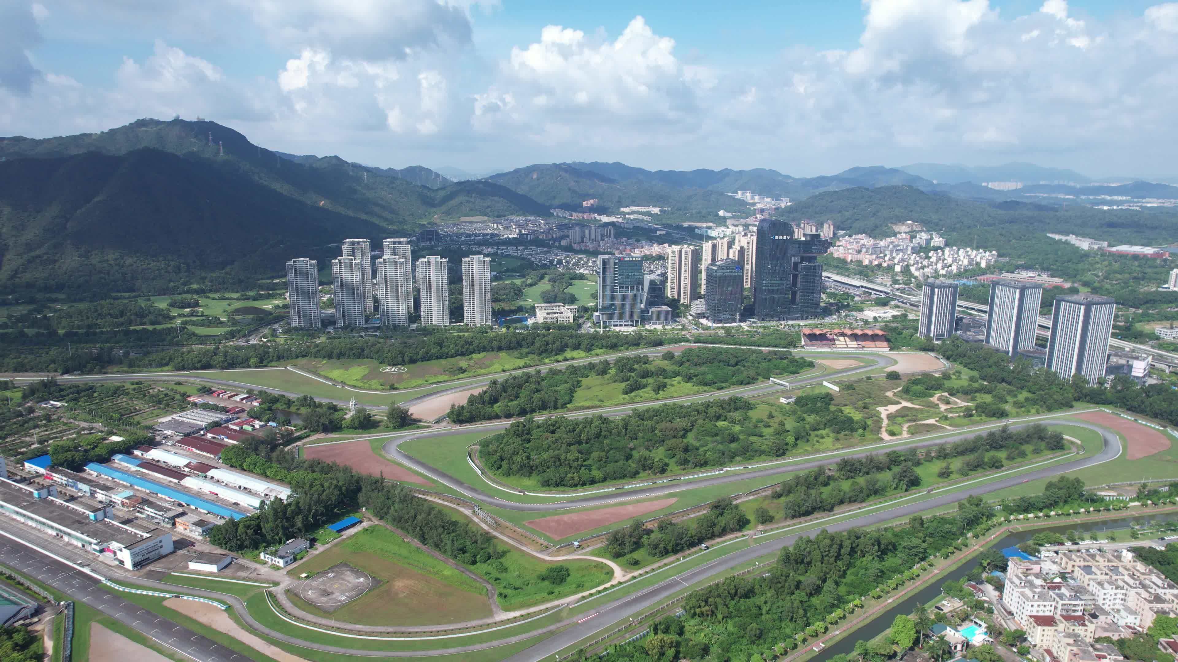珠海国际赛车场4K大景航拍视频素材画面3