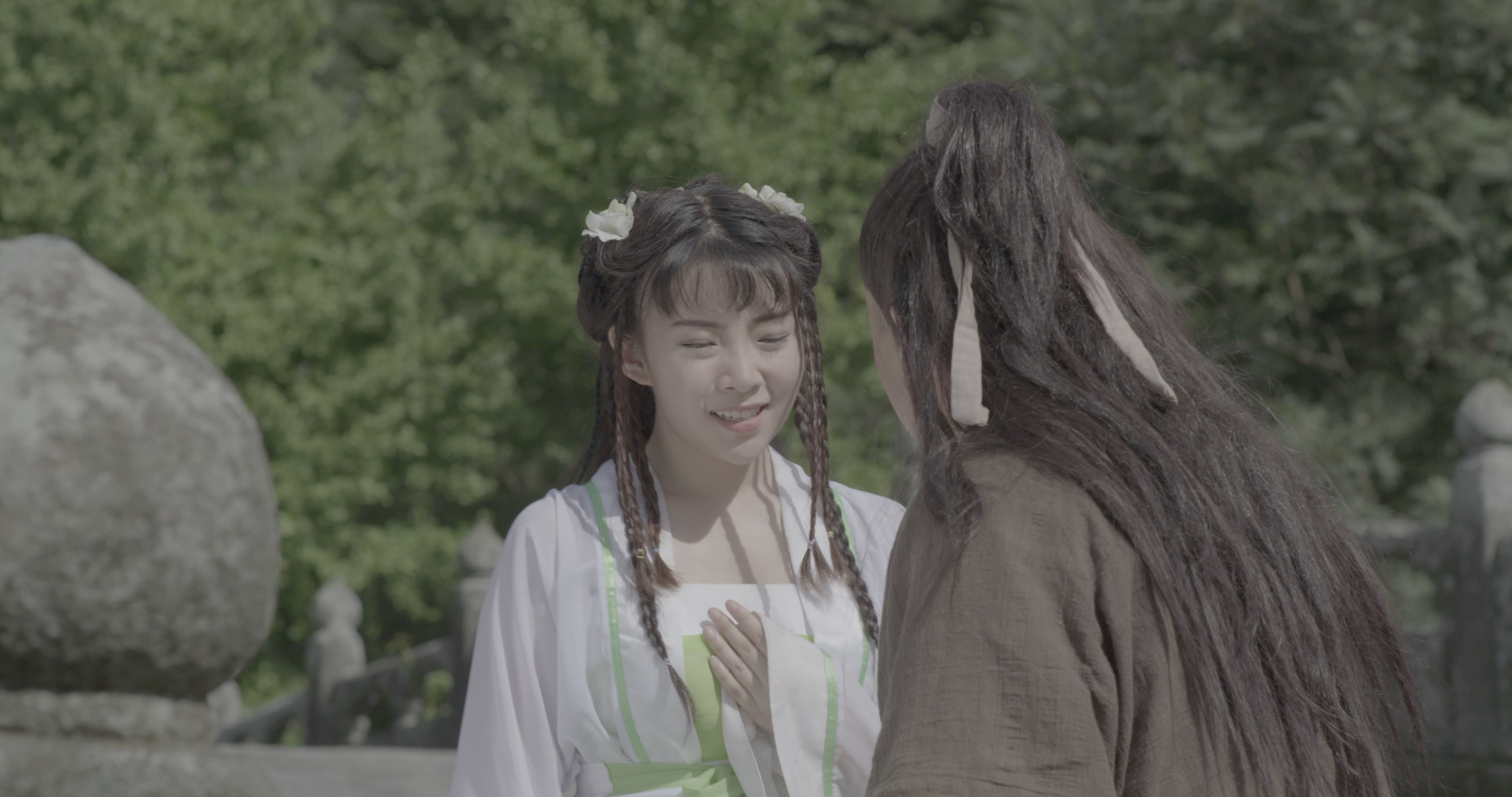 古装男女对话场景视频素材画面3