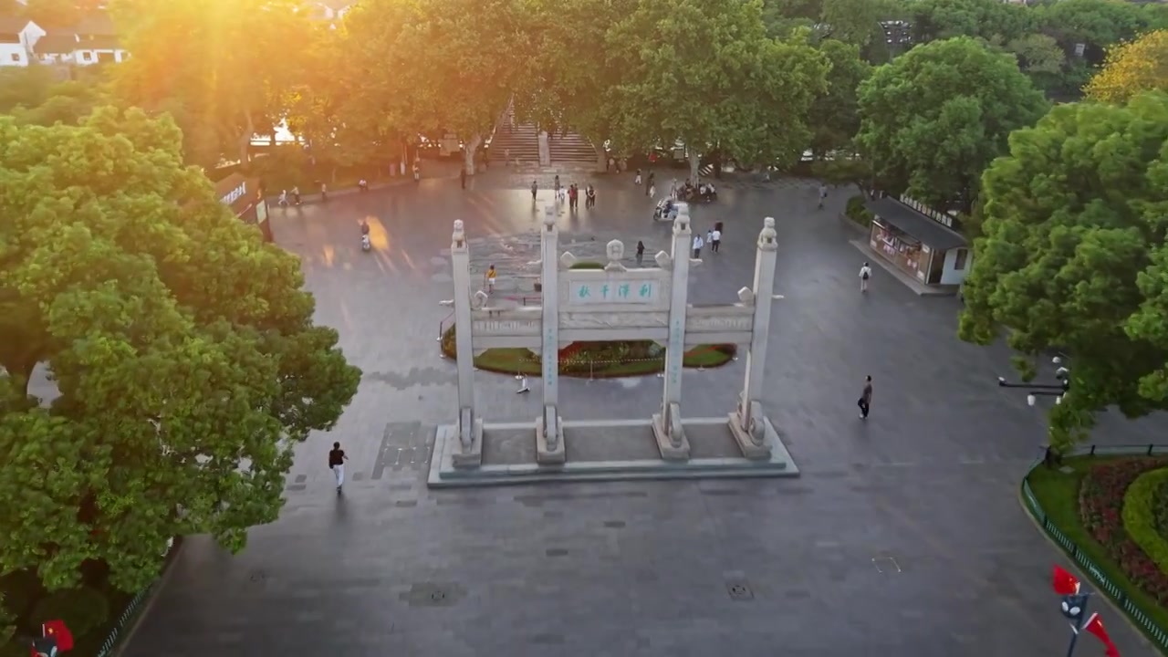 杭州拱宸桥视频素材画面3
