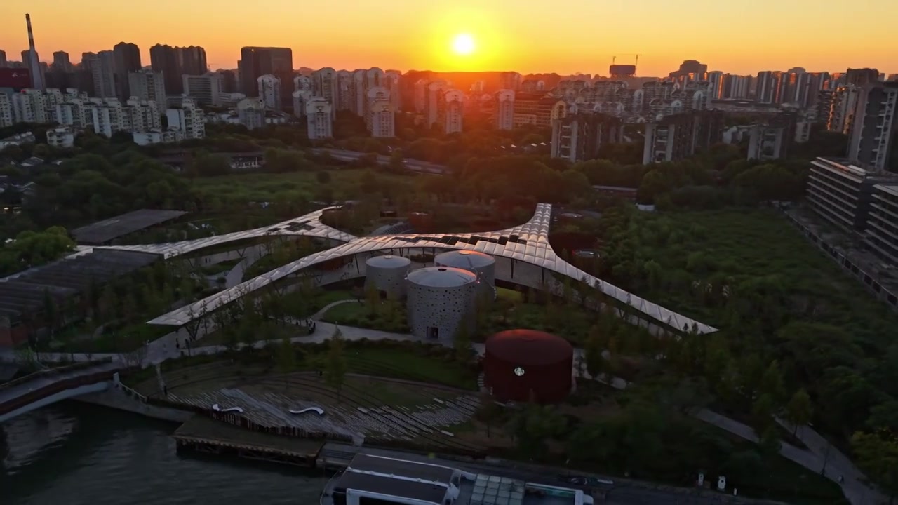 杭州小河公园视频素材画面3