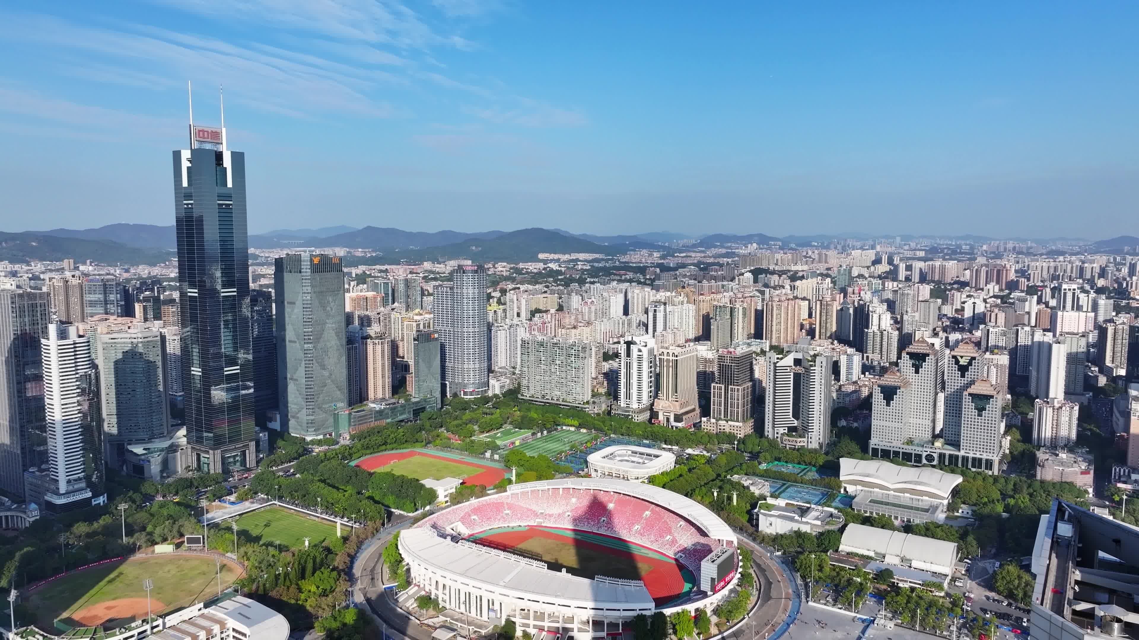 广州天河体育中心航拍视频素材画面1