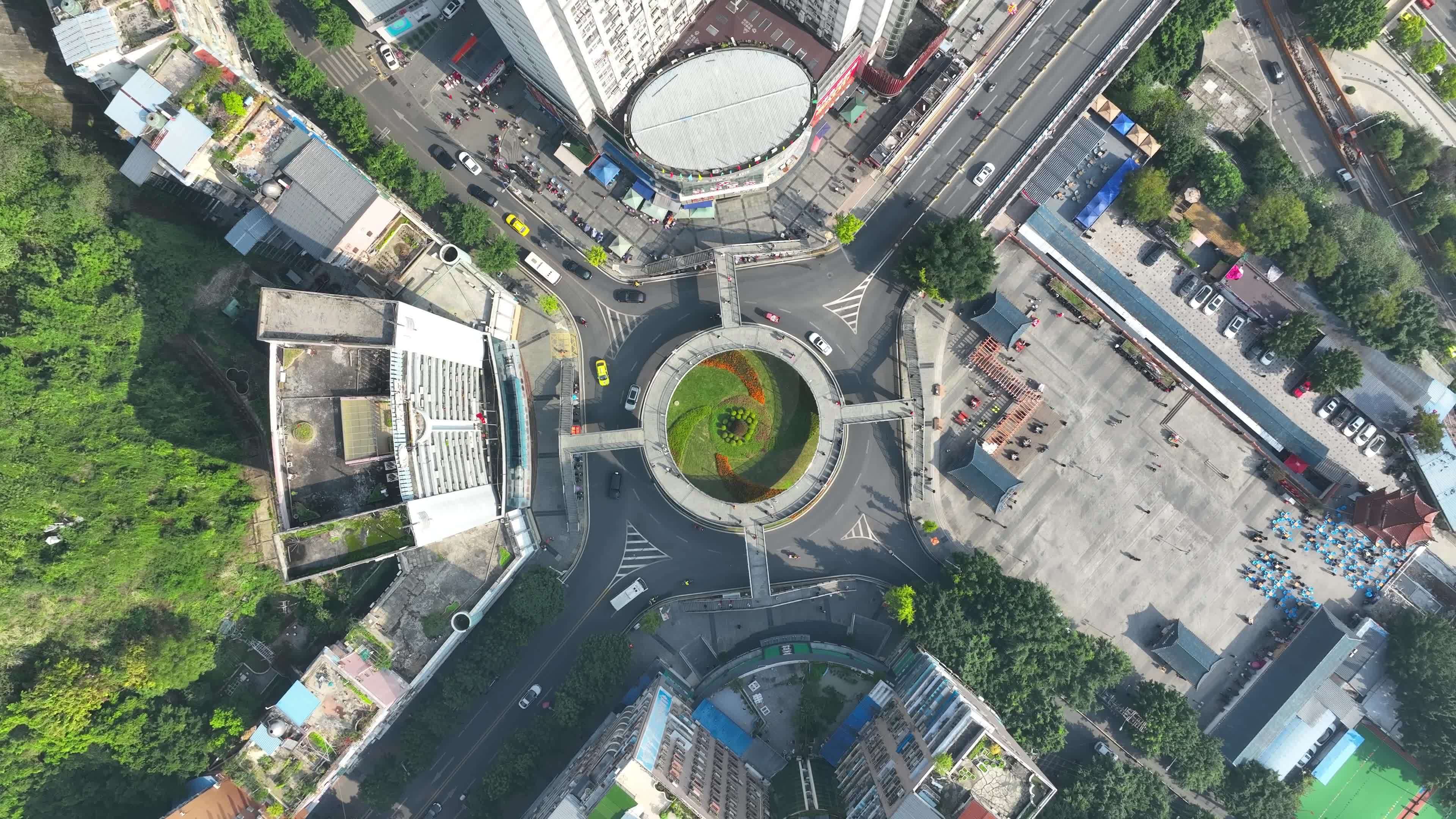 航拍重庆奉节县城市风光 圆形立交桥视频素材画面2