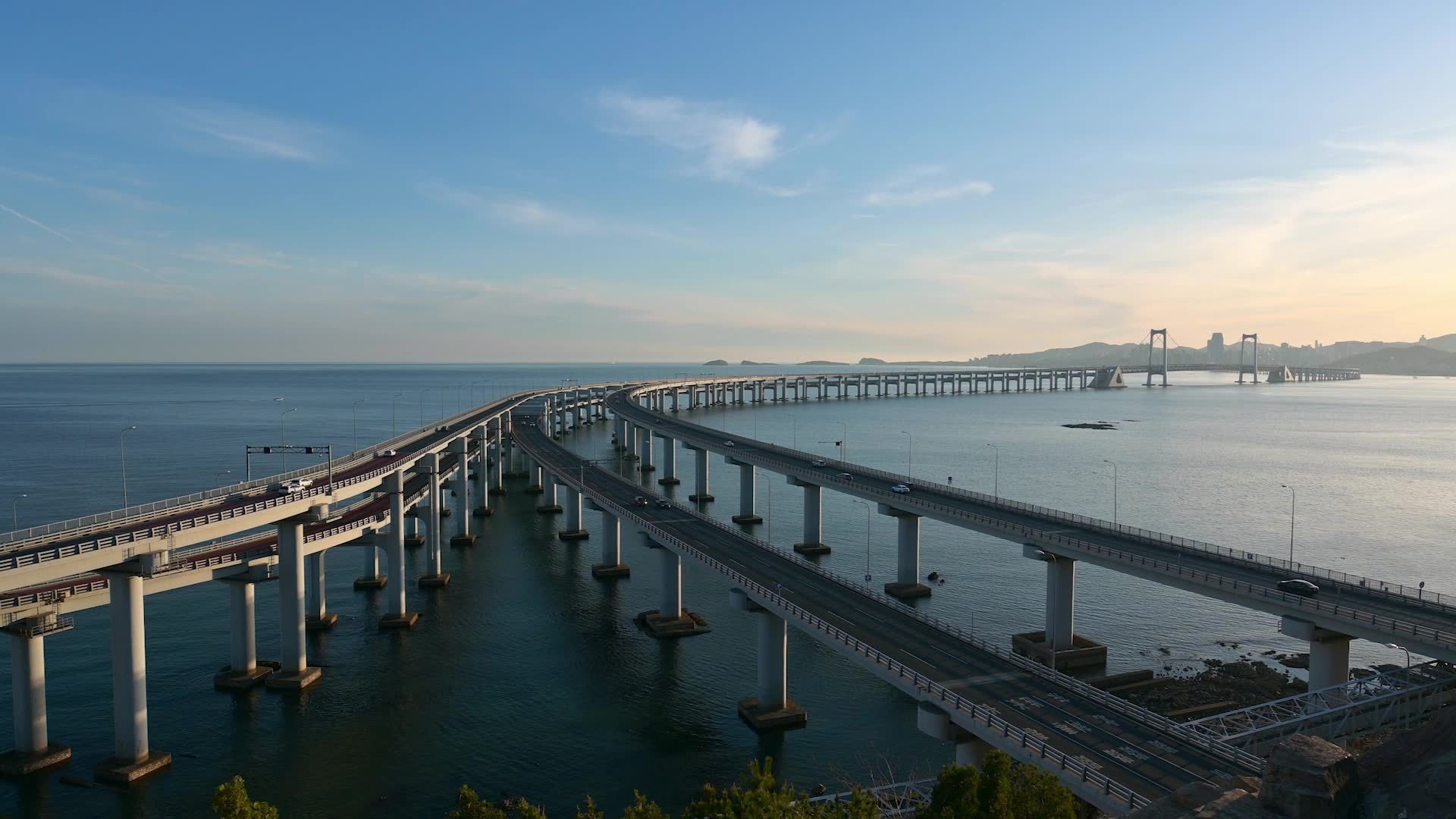 大连星海湾跨海大桥壮丽景观视频素材画面1