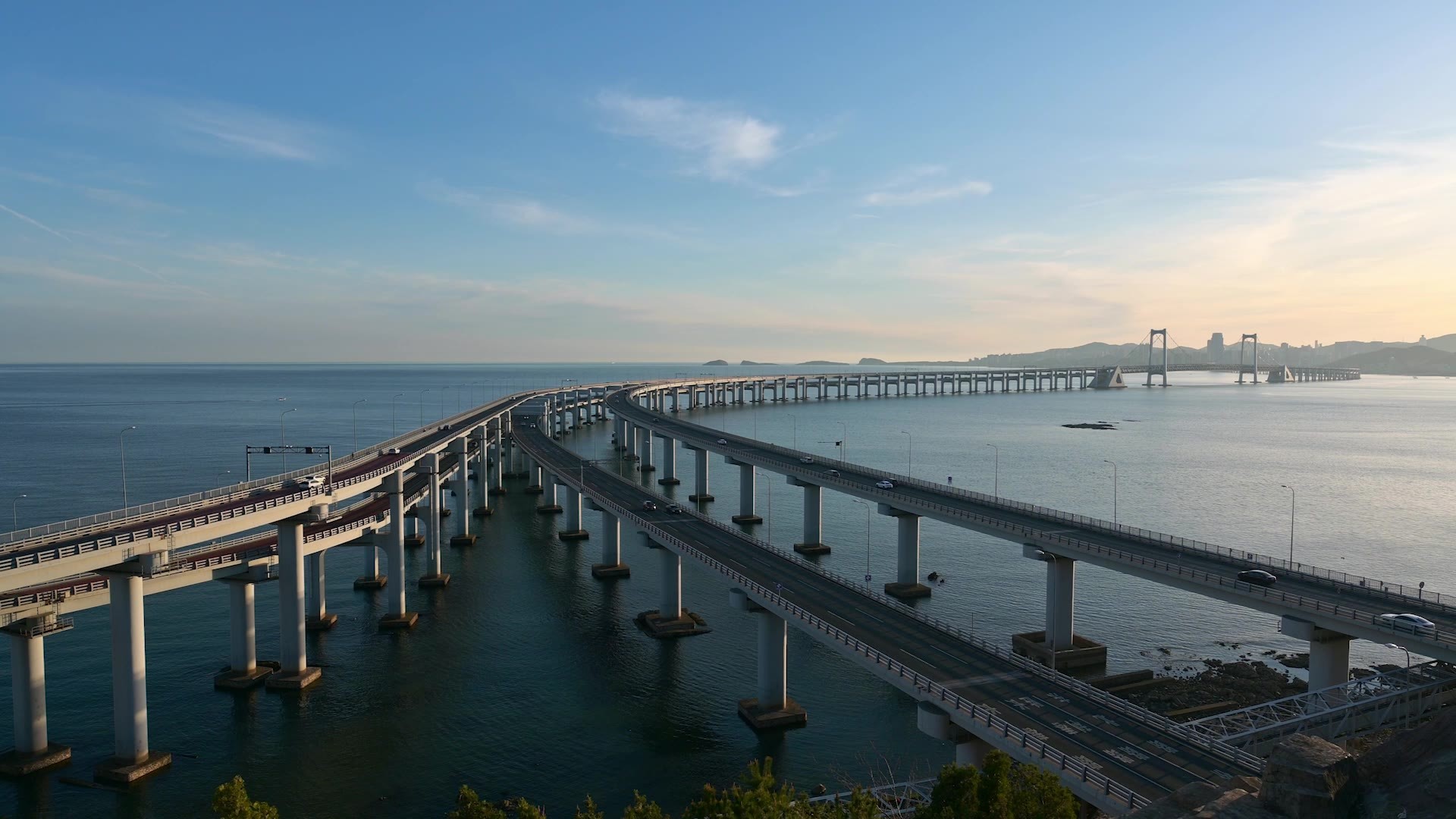 大连星海湾跨海大桥壮丽景观视频素材画面2