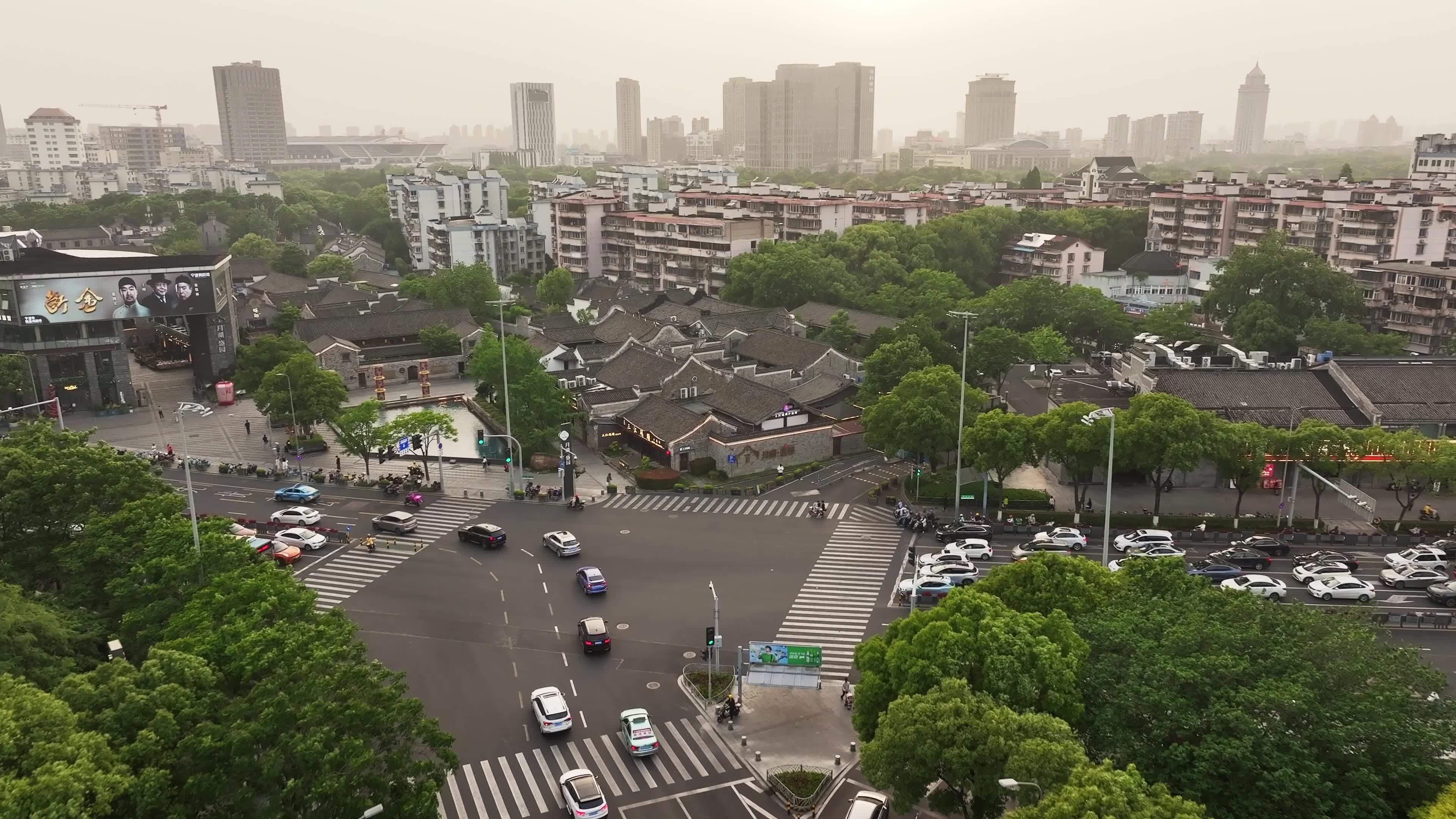 浙江宁波海曙城隍庙开明坊步行街商圈合集视频素材画面1