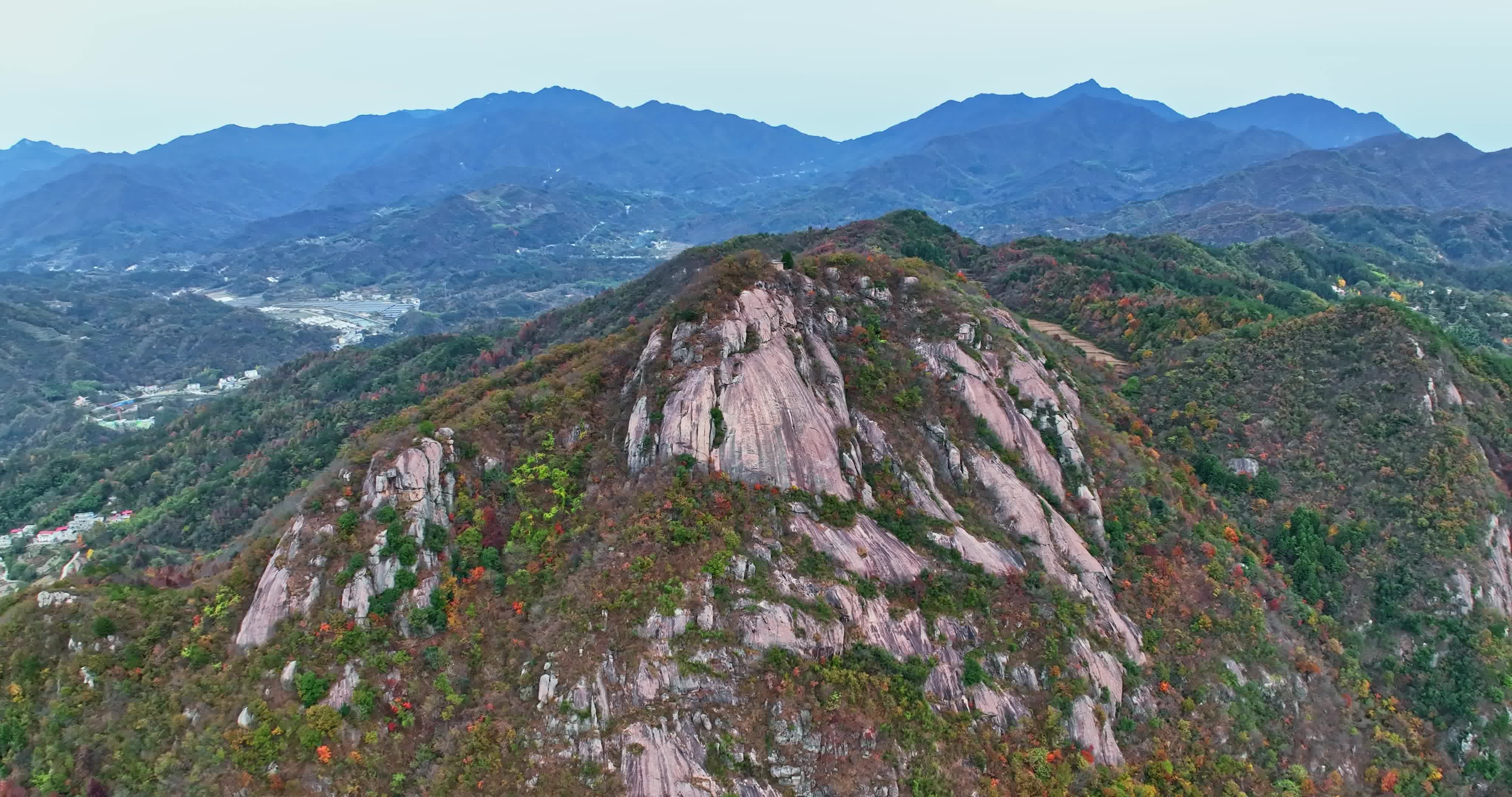 安徽金寨大别山秋天0098视频素材画面4