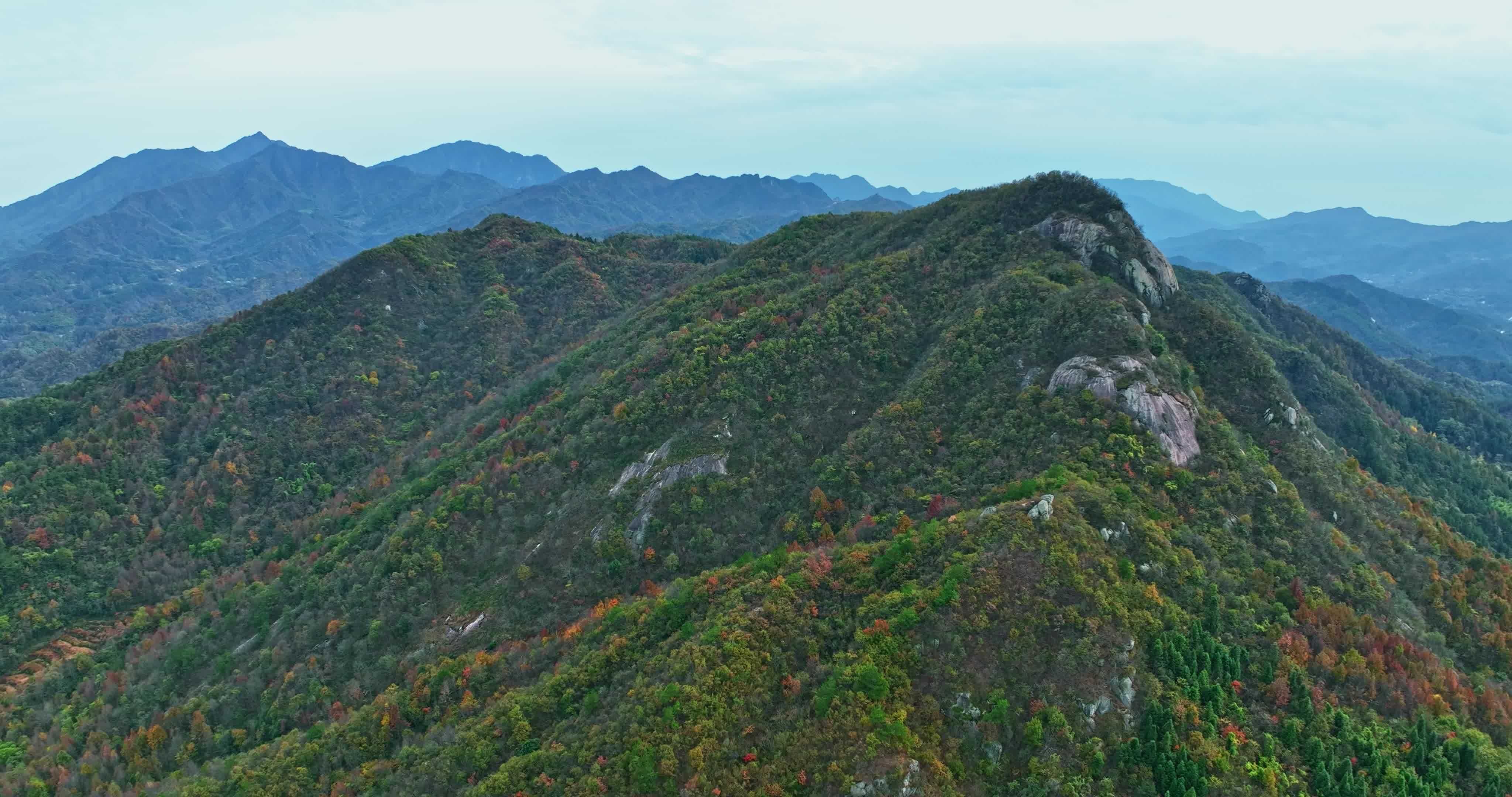 安徽金寨大别山秋天0077视频素材画面2