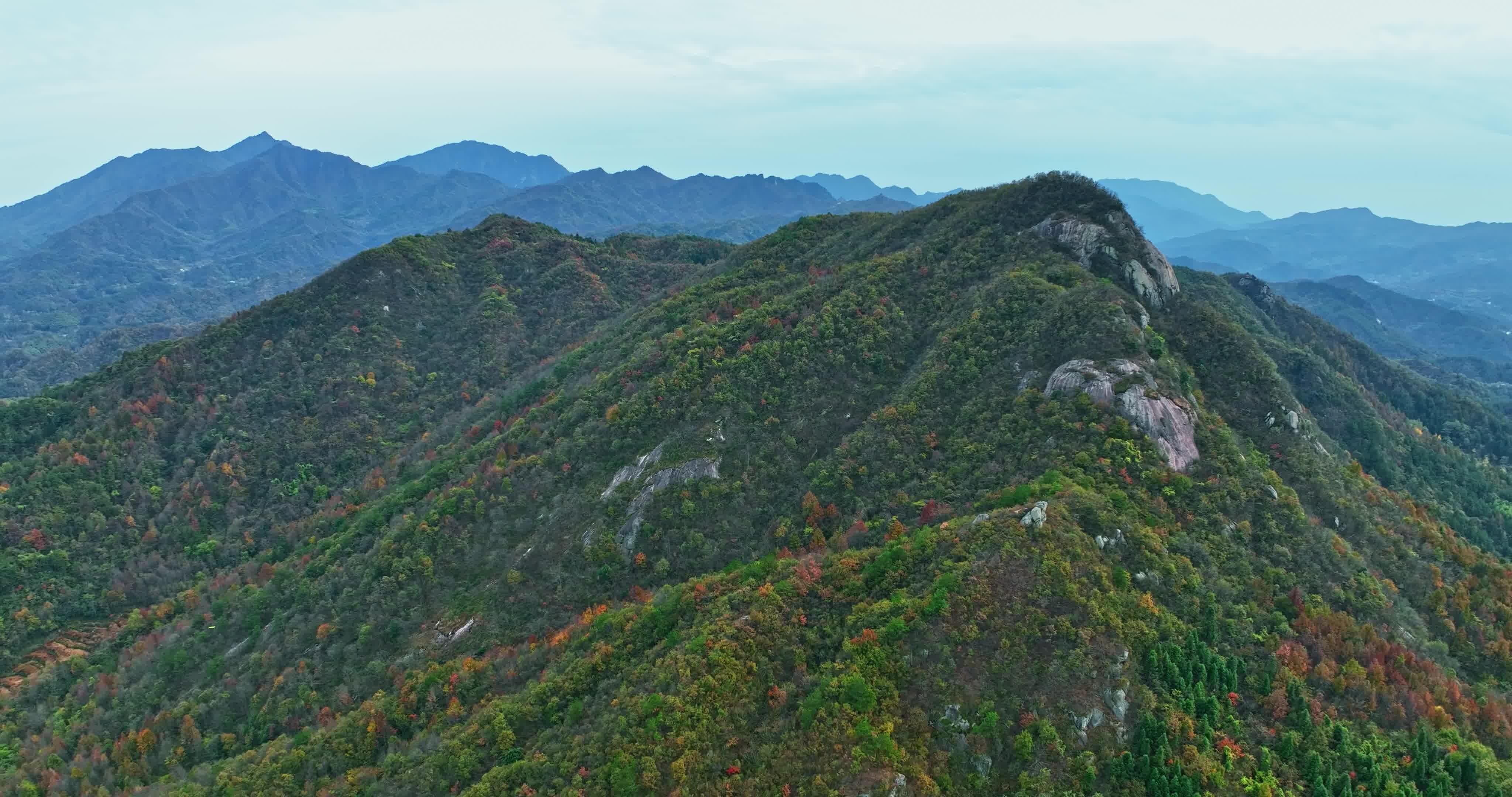 安徽金寨大别山秋天0077视频素材画面3
