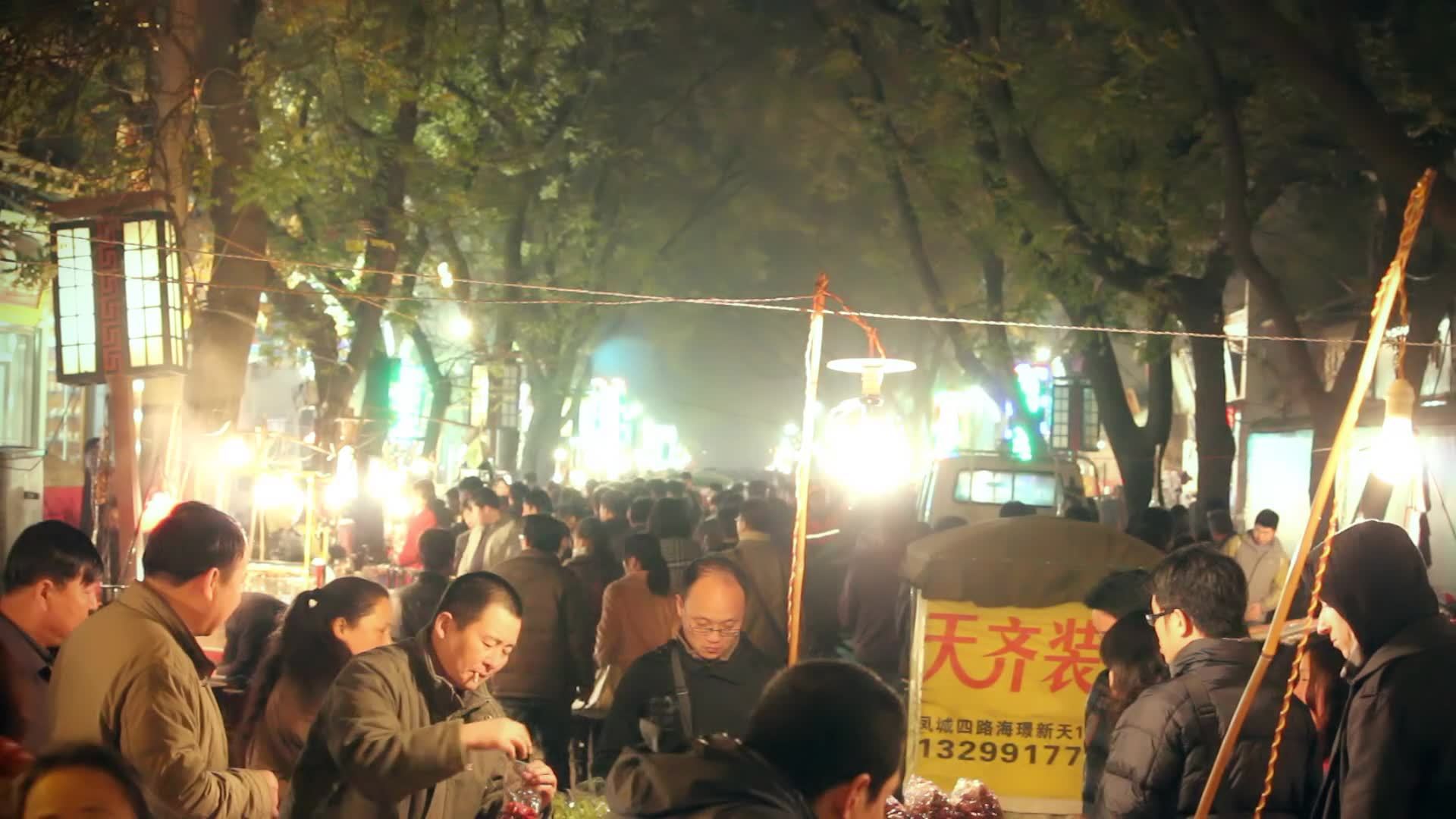 西安回民街景象视频素材画面1