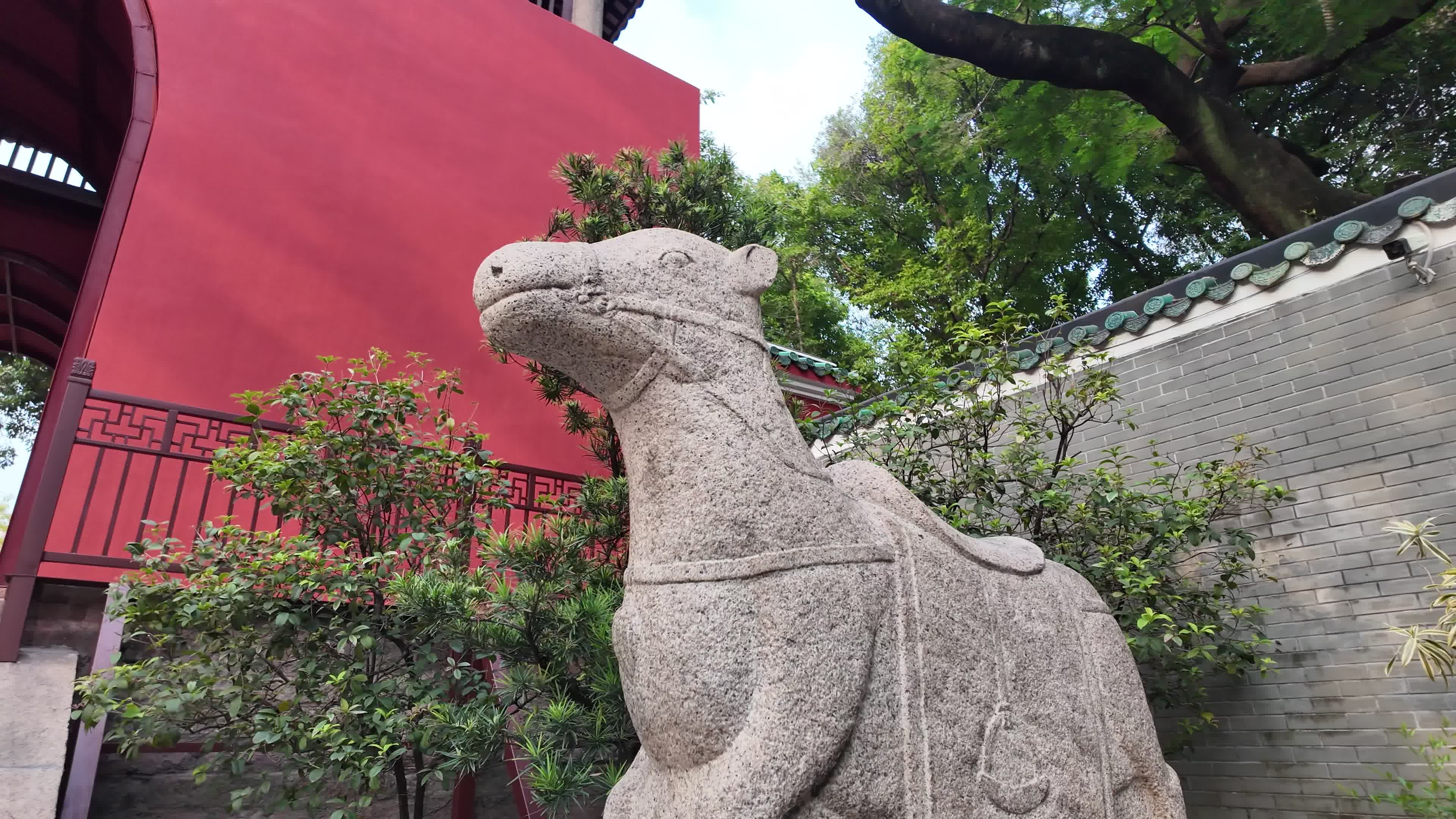 中国广东省广州市越秀区五仙古观视频素材画面2