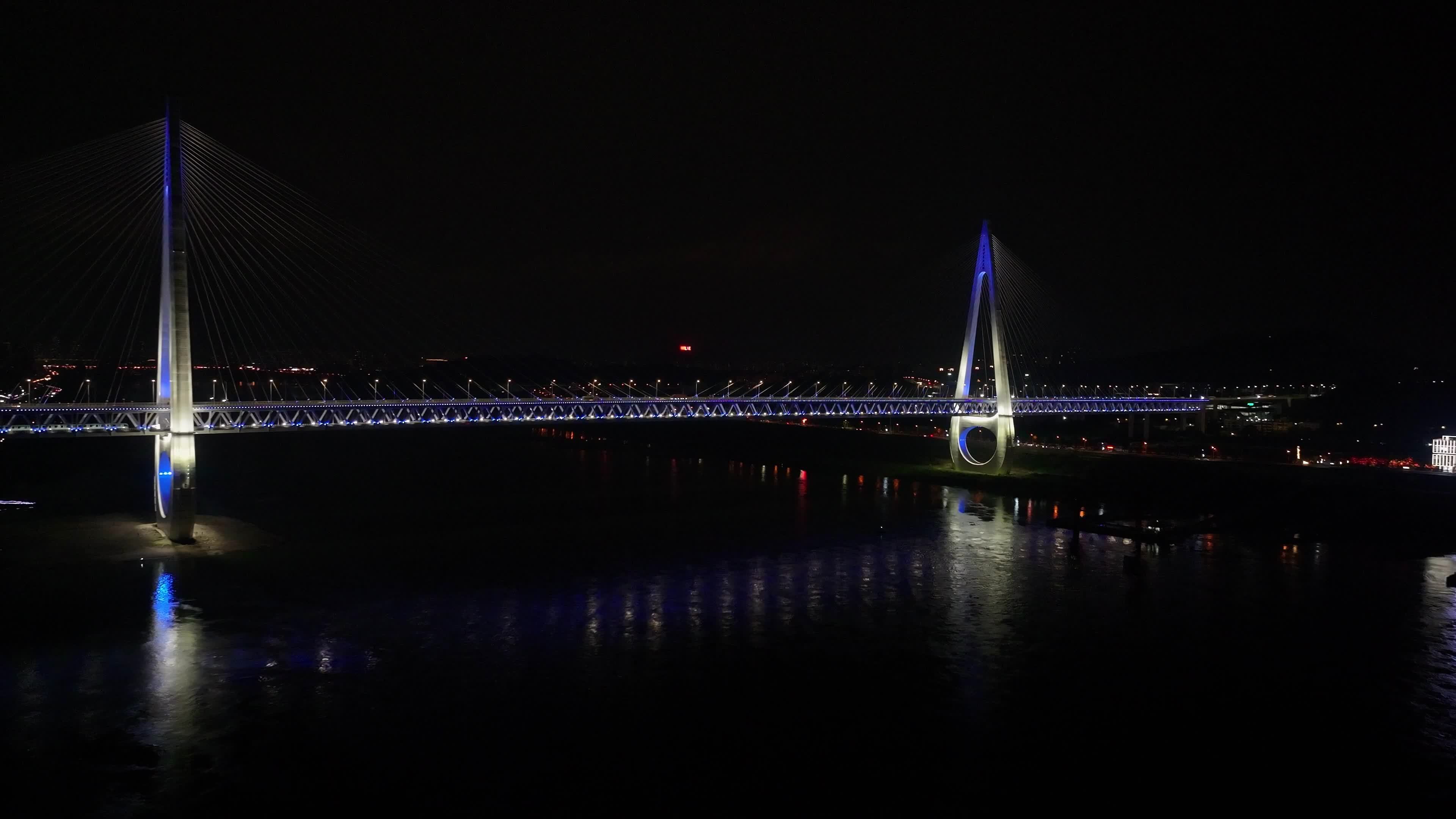 重庆巴南区白居寺大桥赛博科幻夜景航拍视频素材画面1