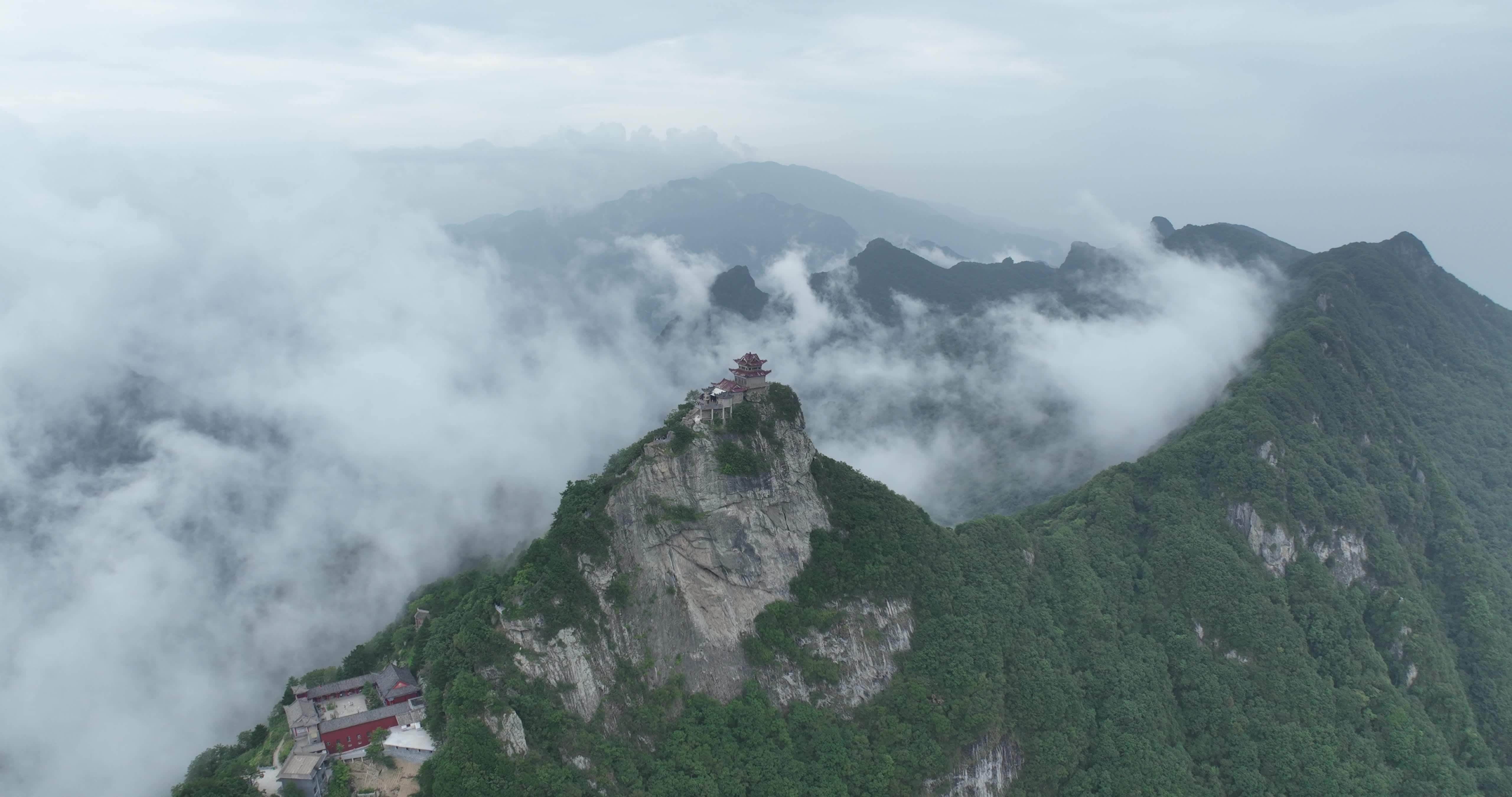 陕西安康紫阳县擂鼓台云海视频素材画面4