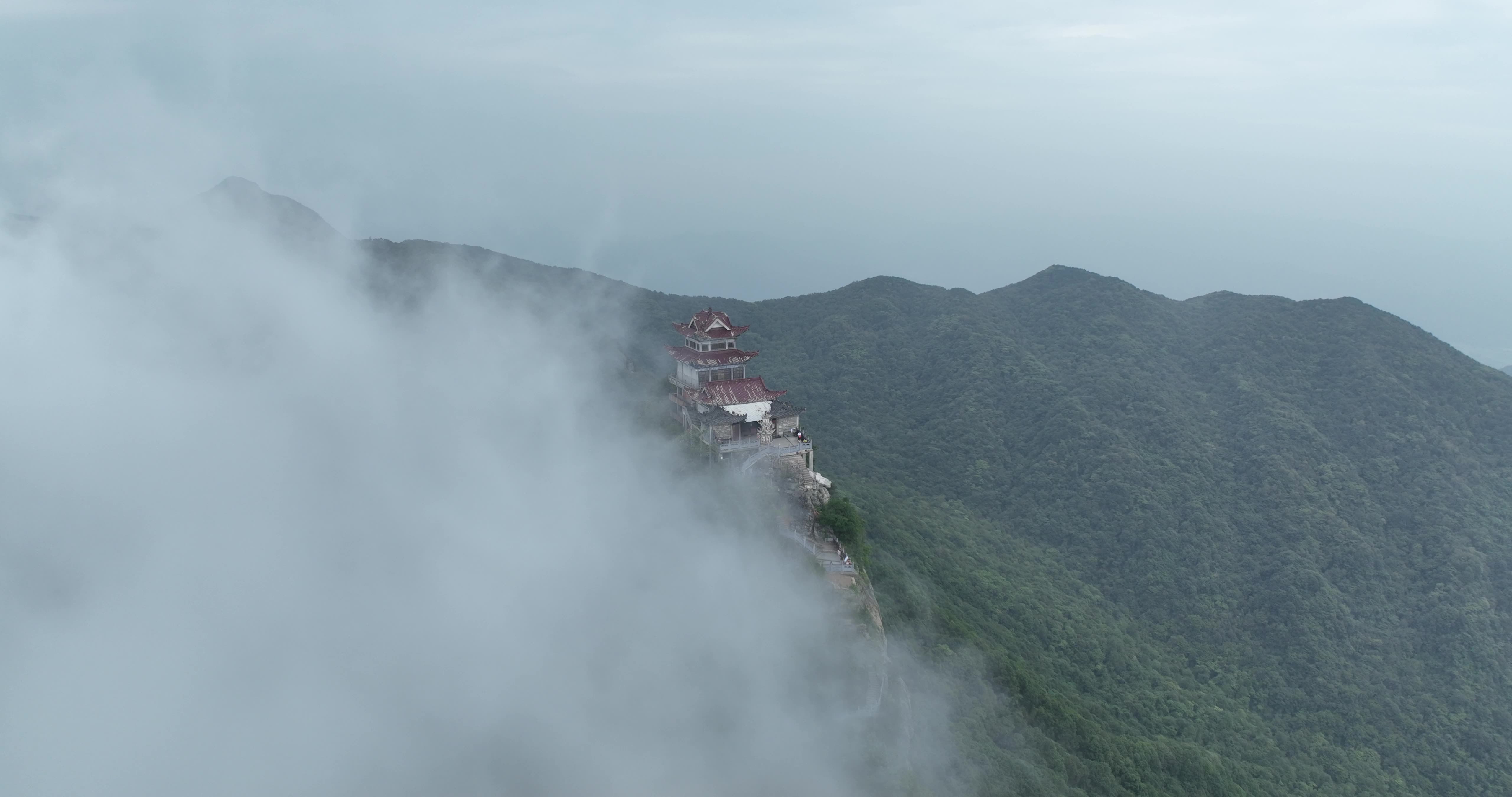 陕西安康紫阳县擂鼓台云海视频素材画面1