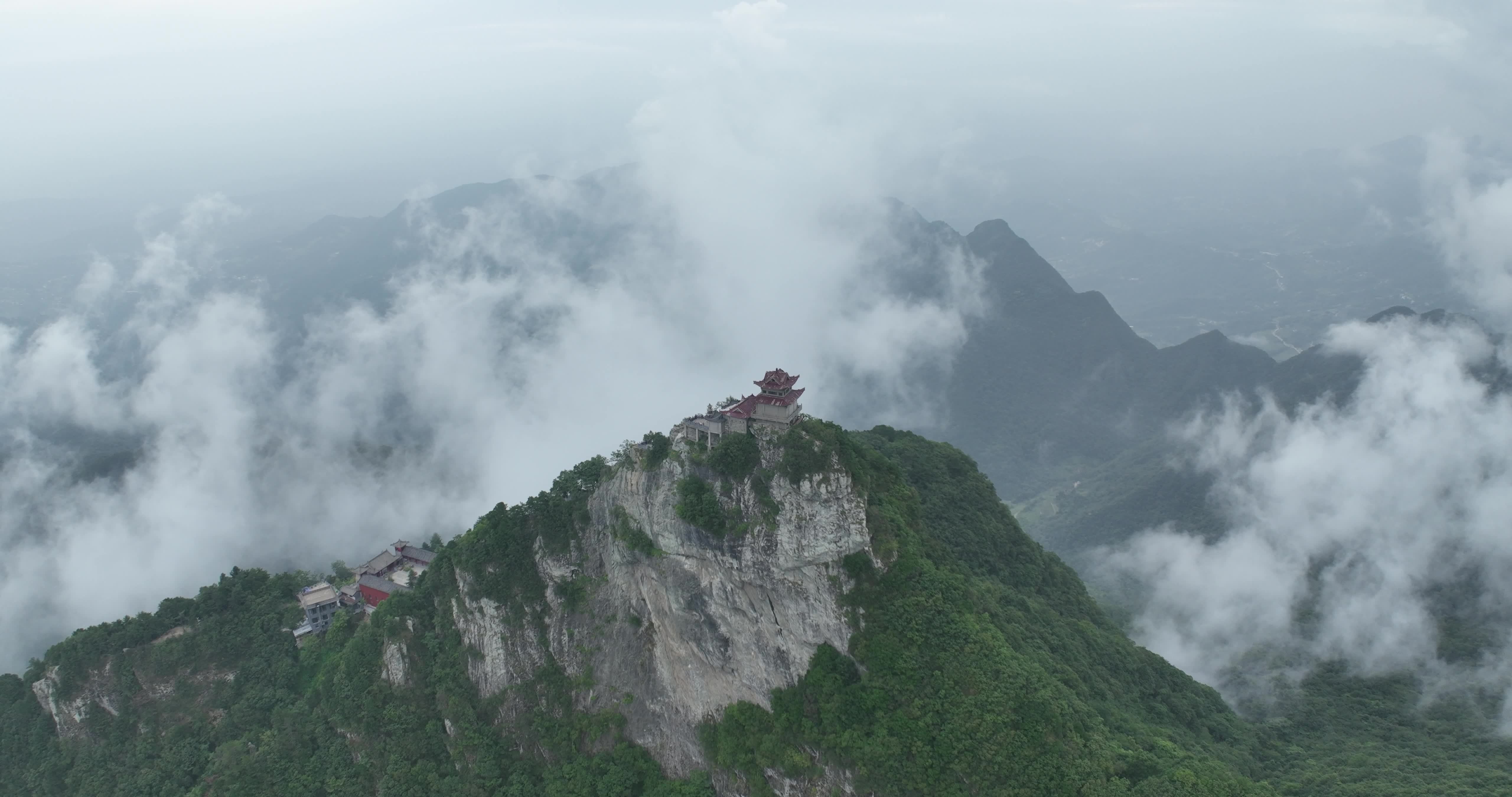 陕西安康紫阳县擂鼓台云海视频素材画面1