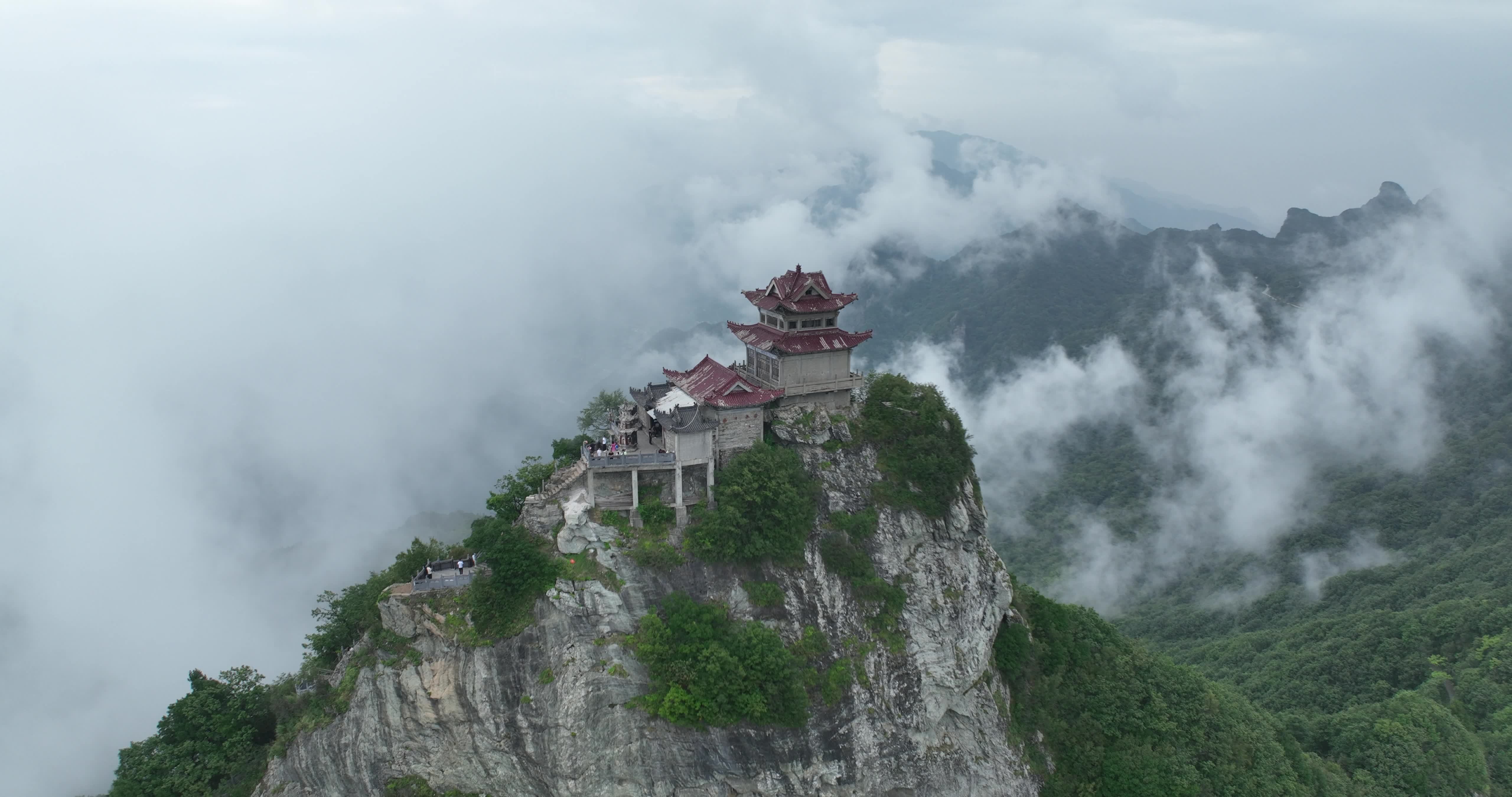 陕西安康紫阳县擂鼓台云海视频素材画面4