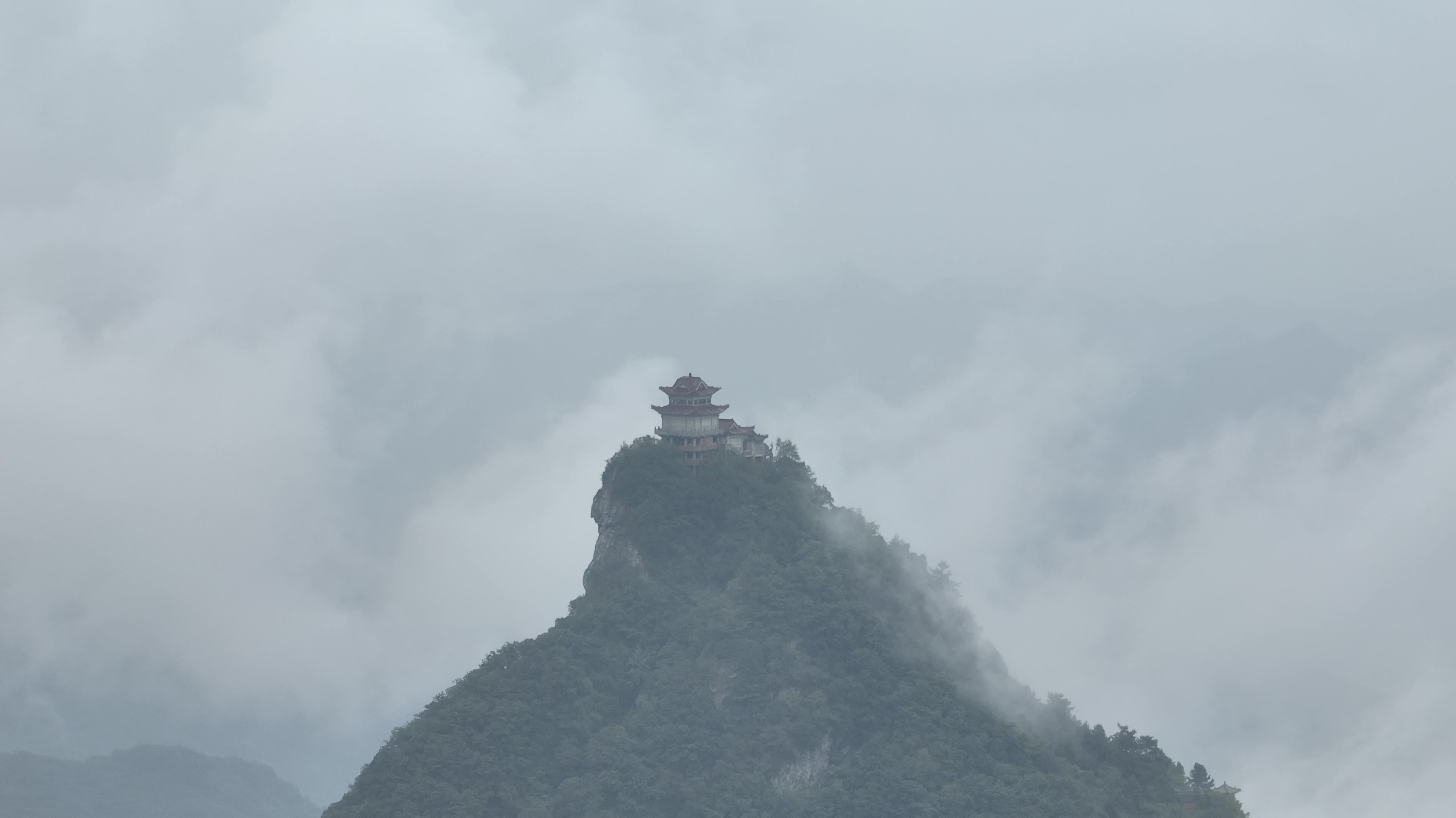 陕西安康紫阳县擂鼓台云海视频素材画面1