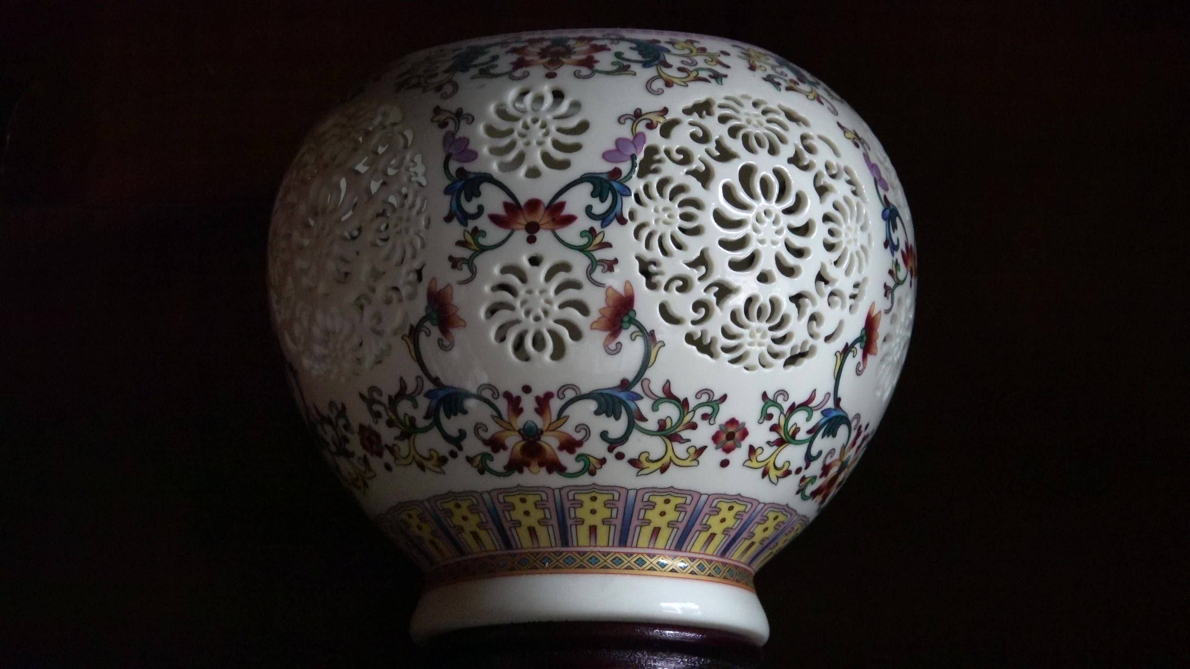 瓷器视频素材画面1