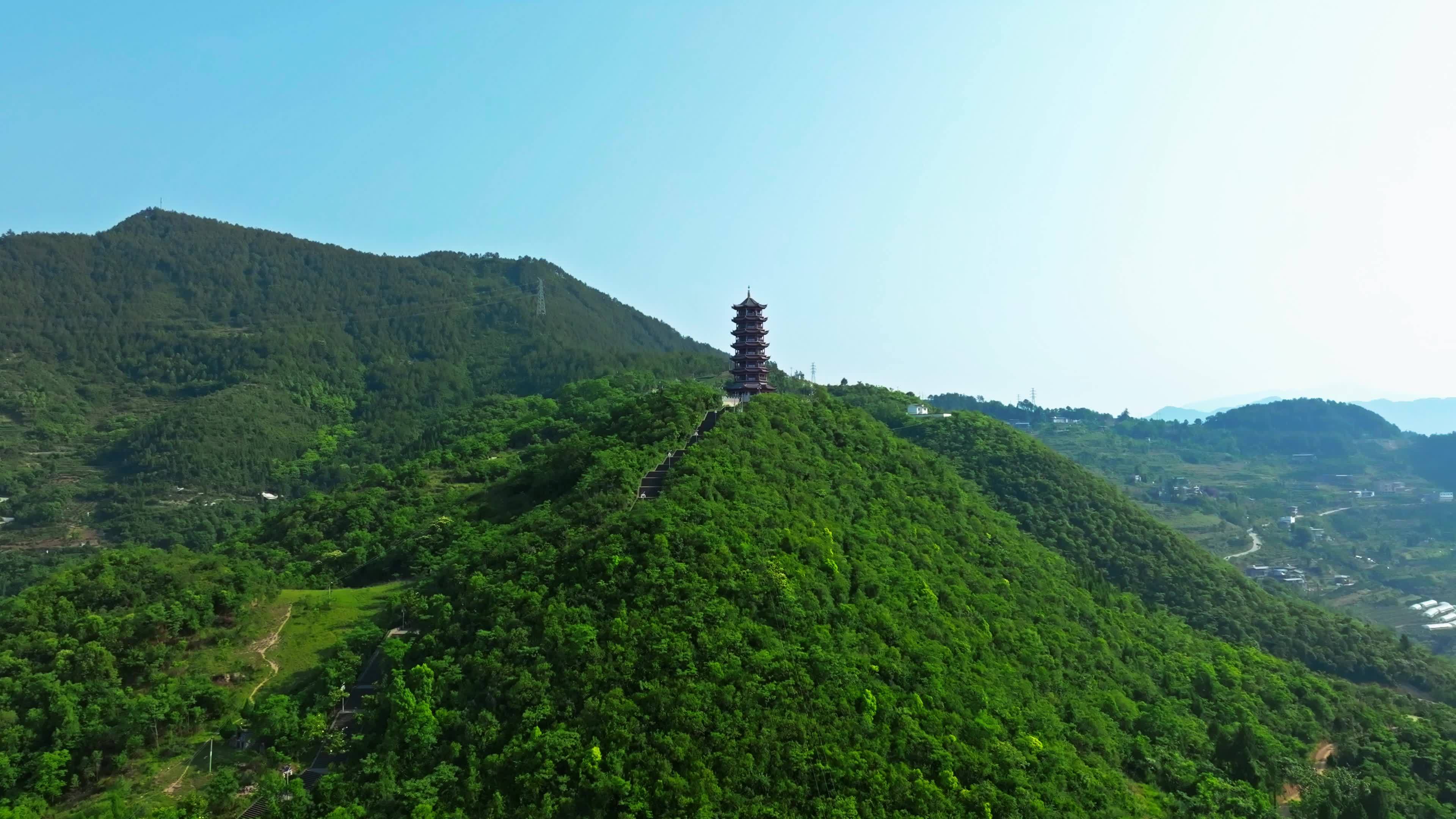 奉节县清晨日出顺光航拍视频素材画面2