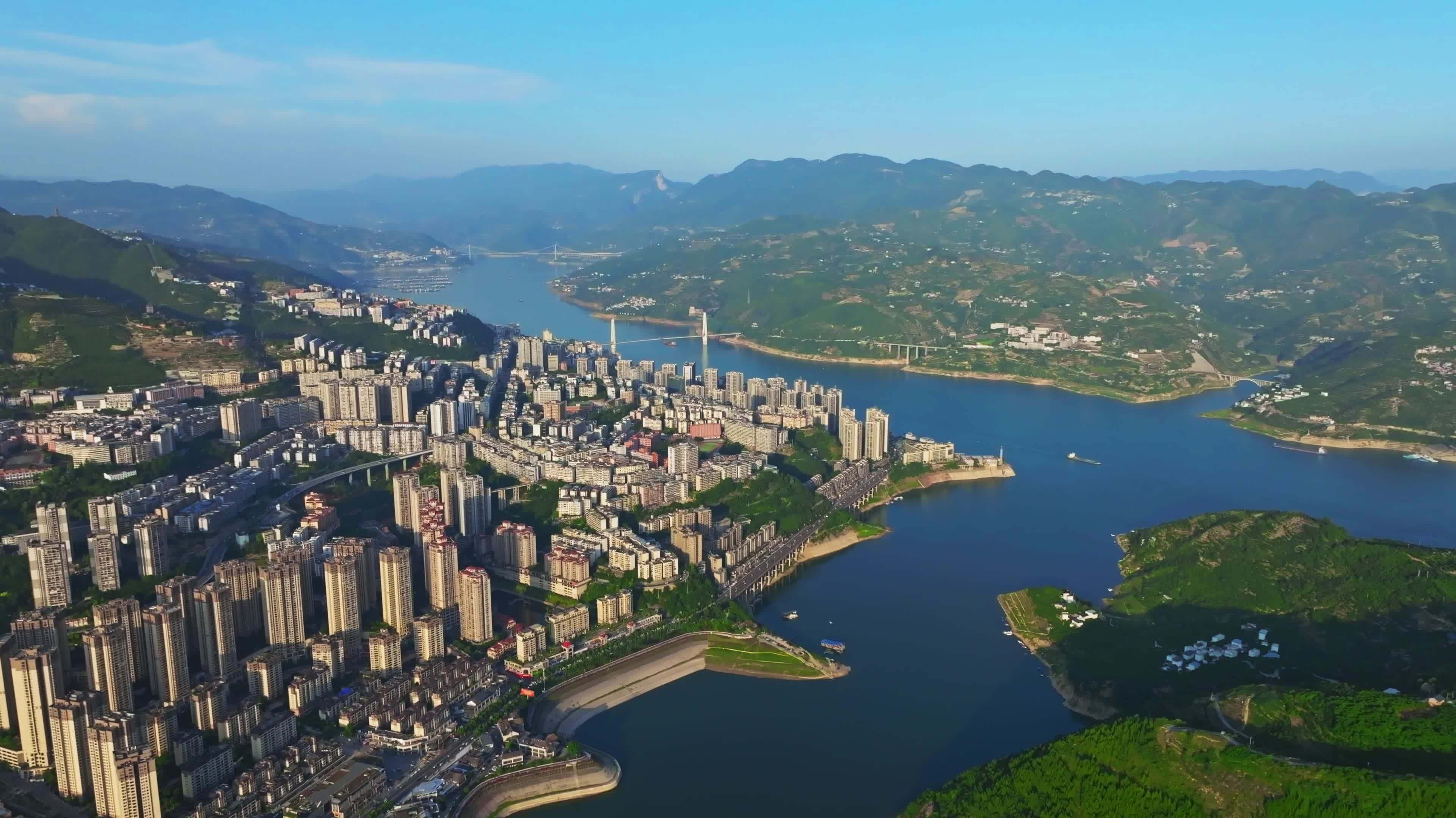 奉节县 城市航拍空镜头 交汇视频素材画面1