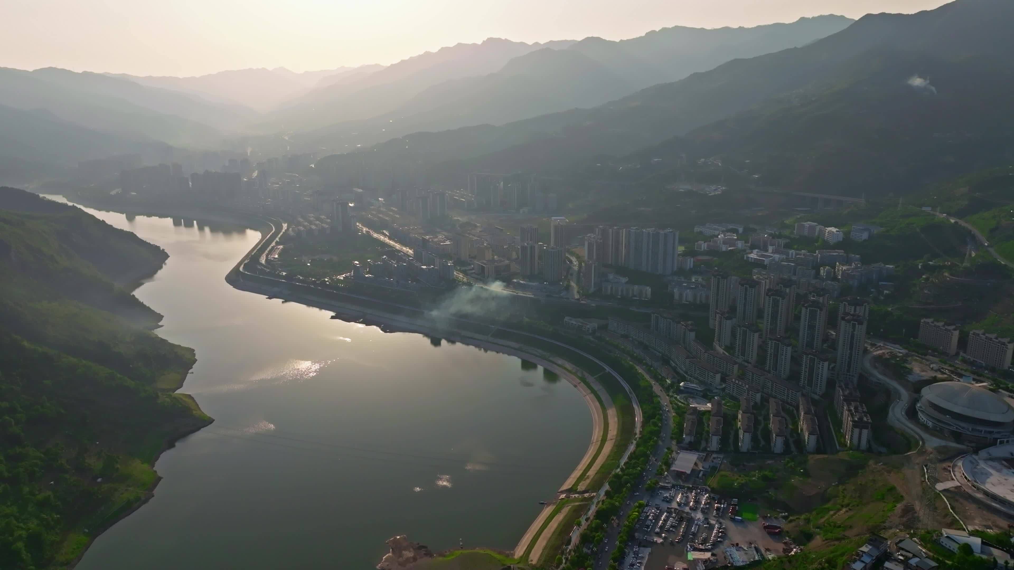 奉节县 城市航拍空镜头 交汇视频素材画面2