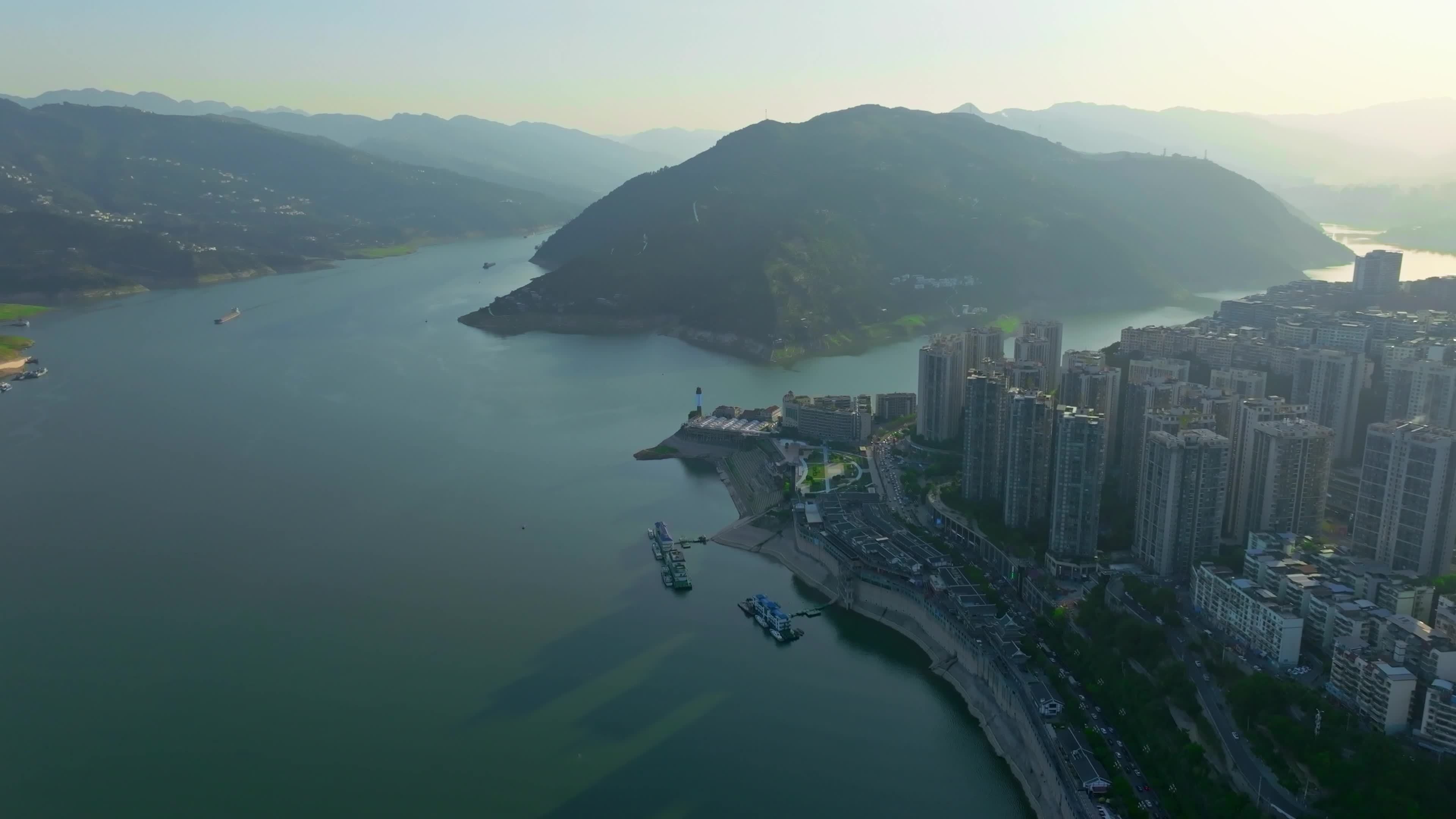 奉节县 城市航拍空镜头 交汇视频素材画面3