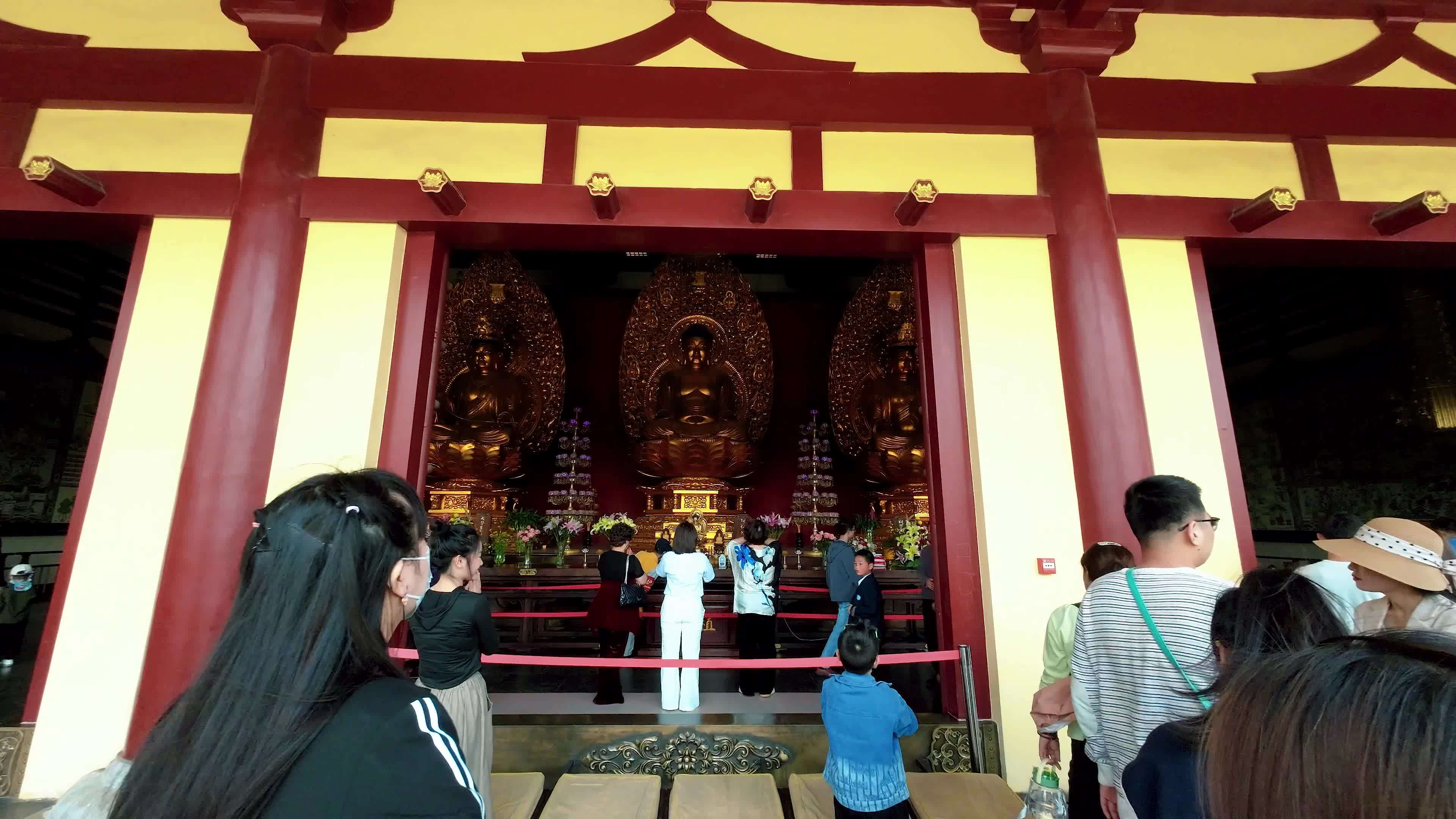【4K视频】东林寺净土苑-东林大佛视频素材画面1