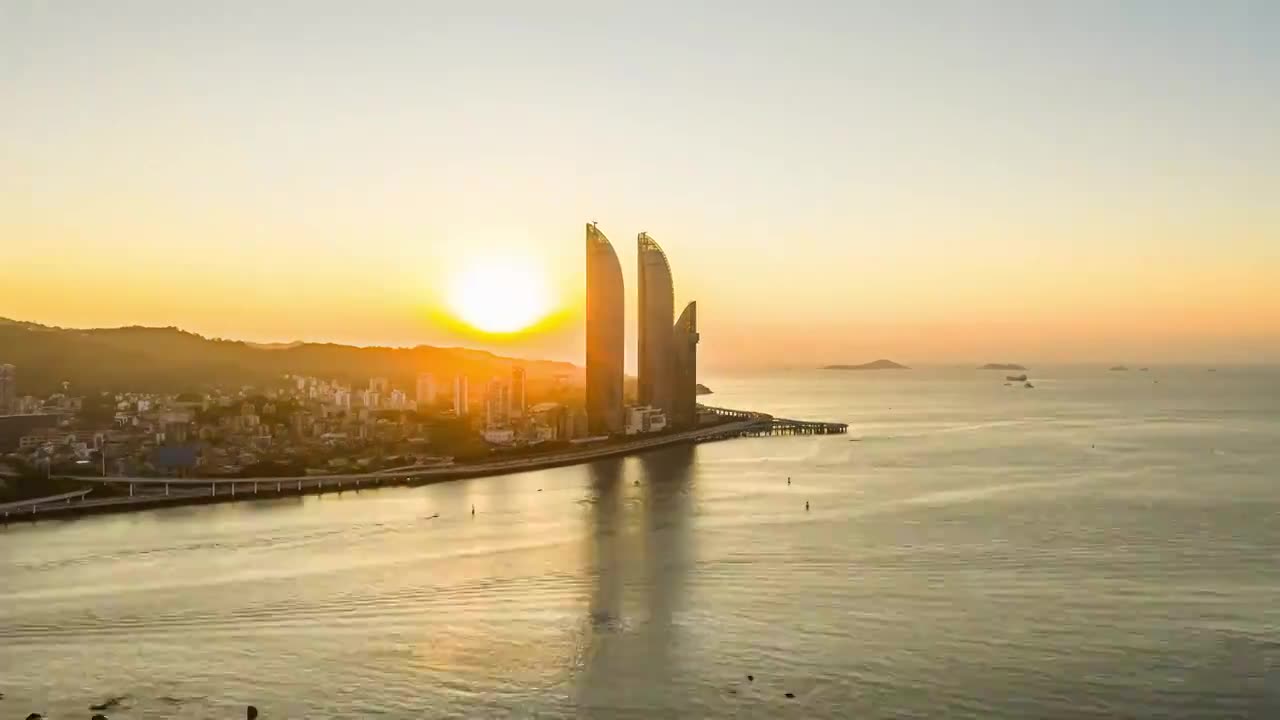厦门日出 厦门双子塔视频素材画面1