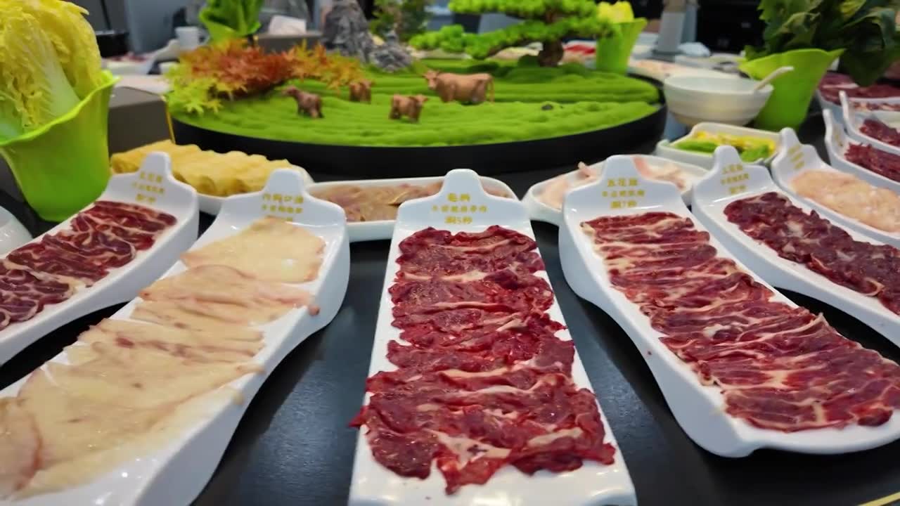 潮汕牛肉火锅 火锅食材 吃火锅 潮汕美食视频素材画面1