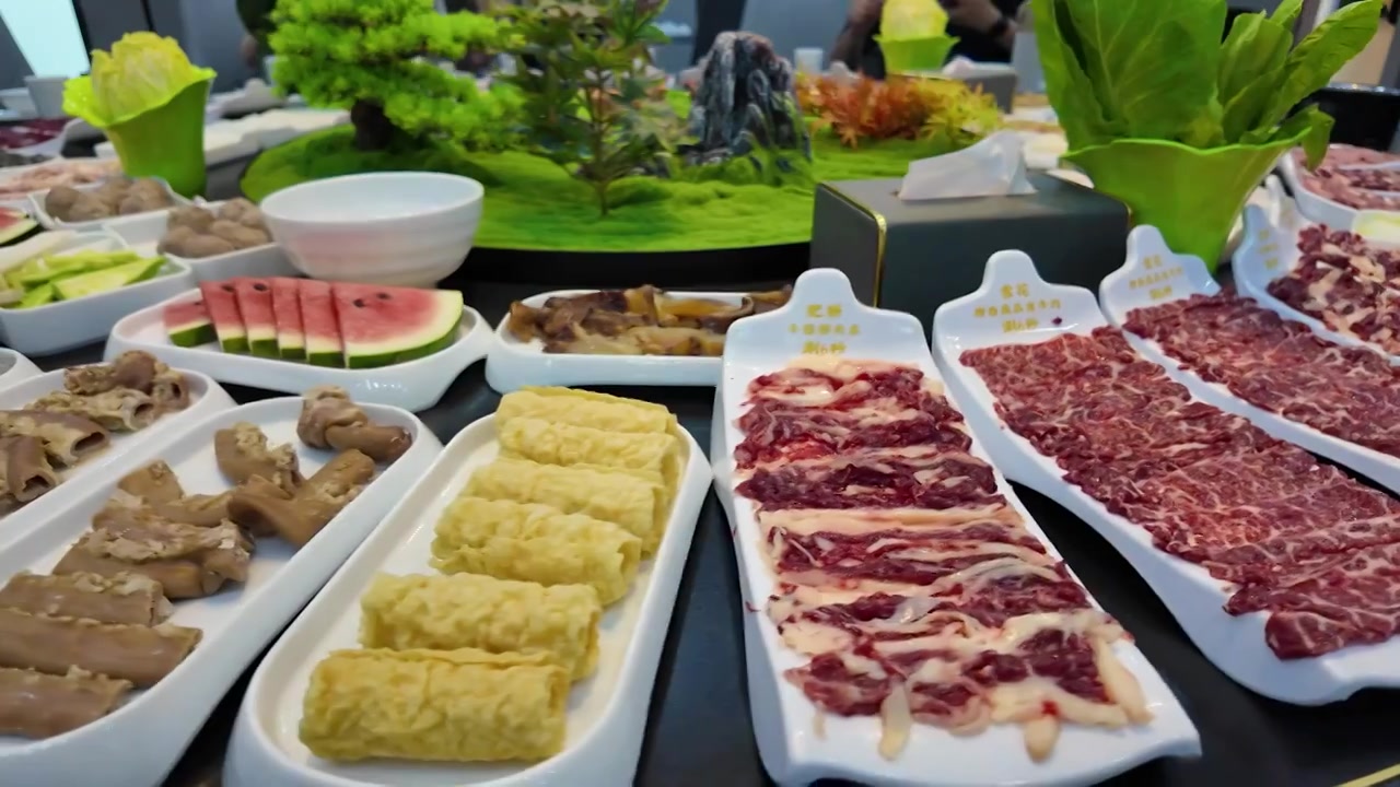 潮汕牛肉火锅 火锅食材 吃火锅 潮汕美食视频素材画面3