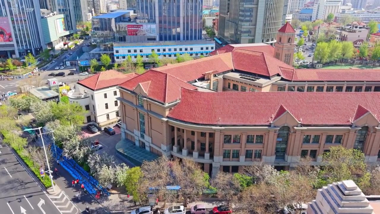 天津小白楼城市风光航拍视频素材画面4