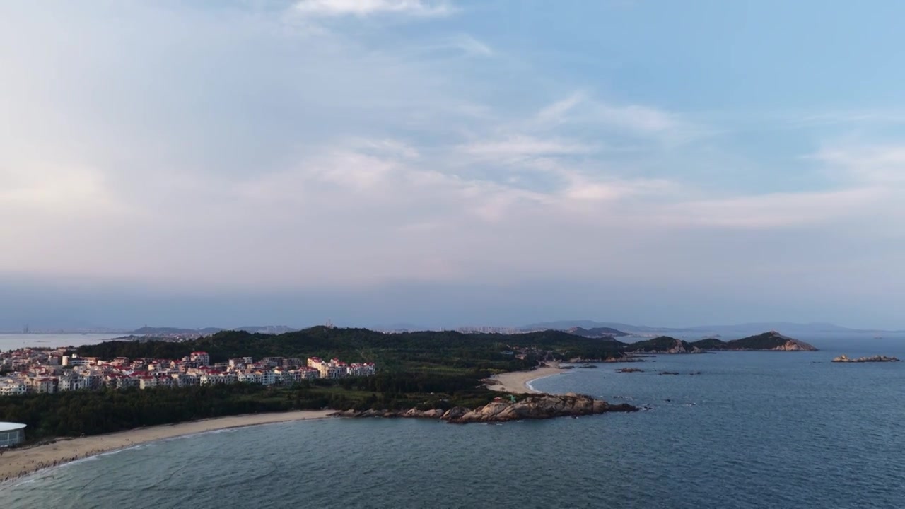 航拍福建莆田市湄洲岛妈祖文化旅游区鹅尾神石园风光视频素材画面4